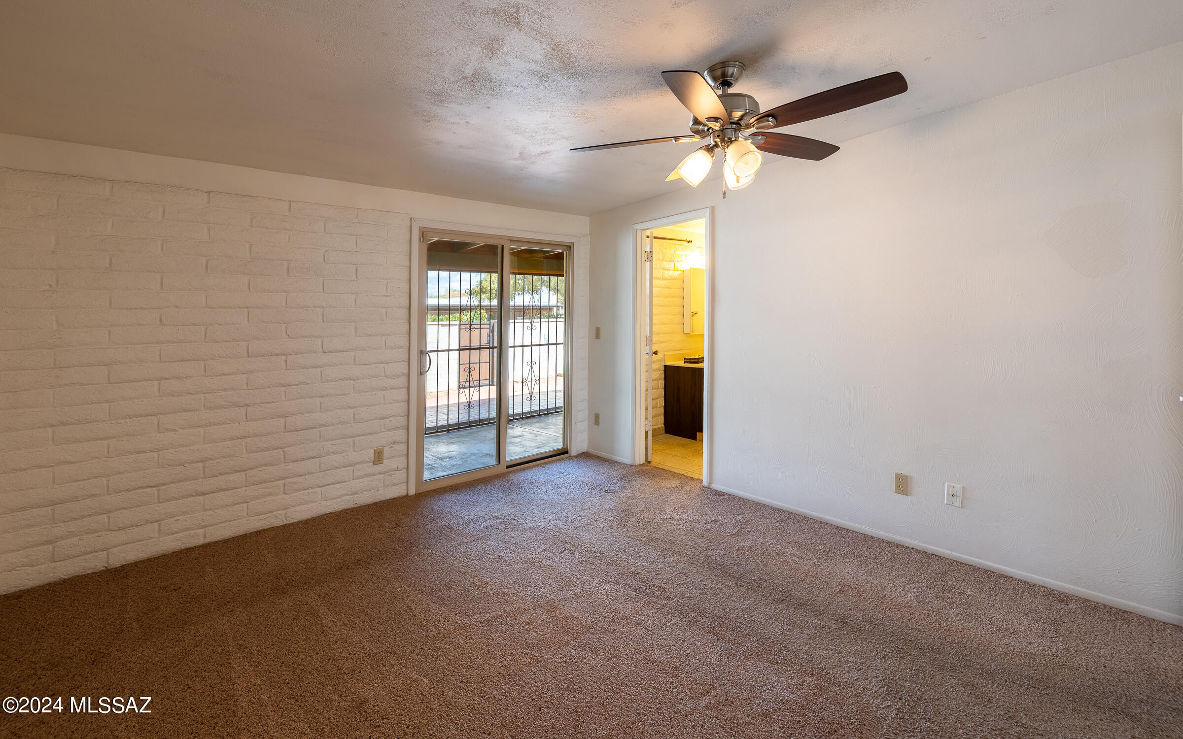 Verde Catalina Townhouses(1-149) - Residential