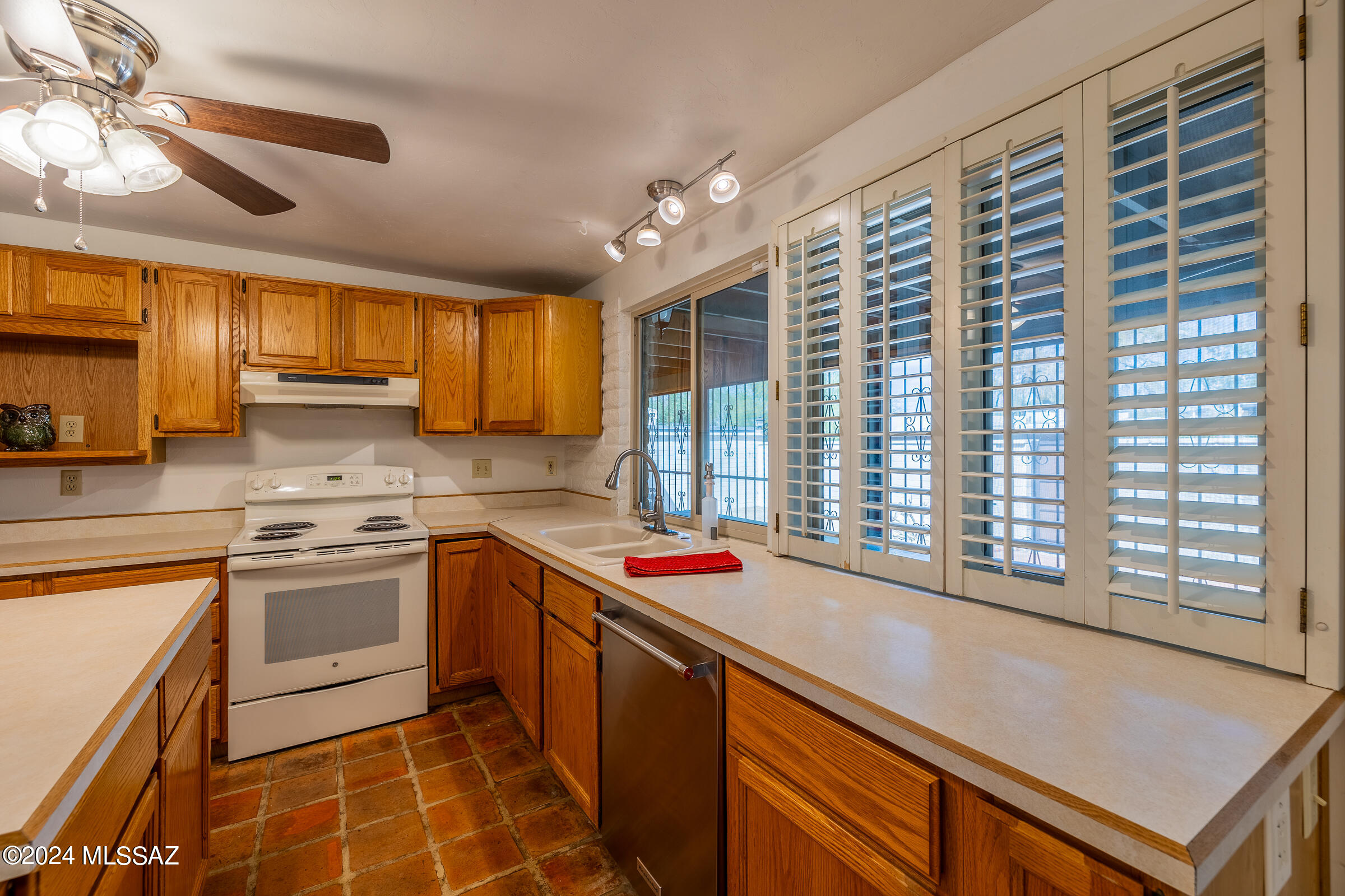 Verde Catalina Townhouses(1-149) - Residential