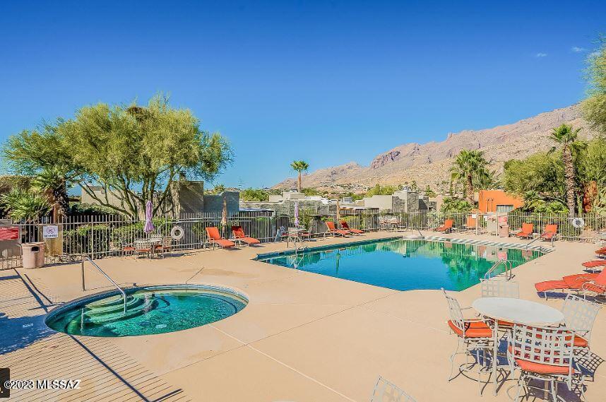 Reflections in the Catalina Condominium - Residential