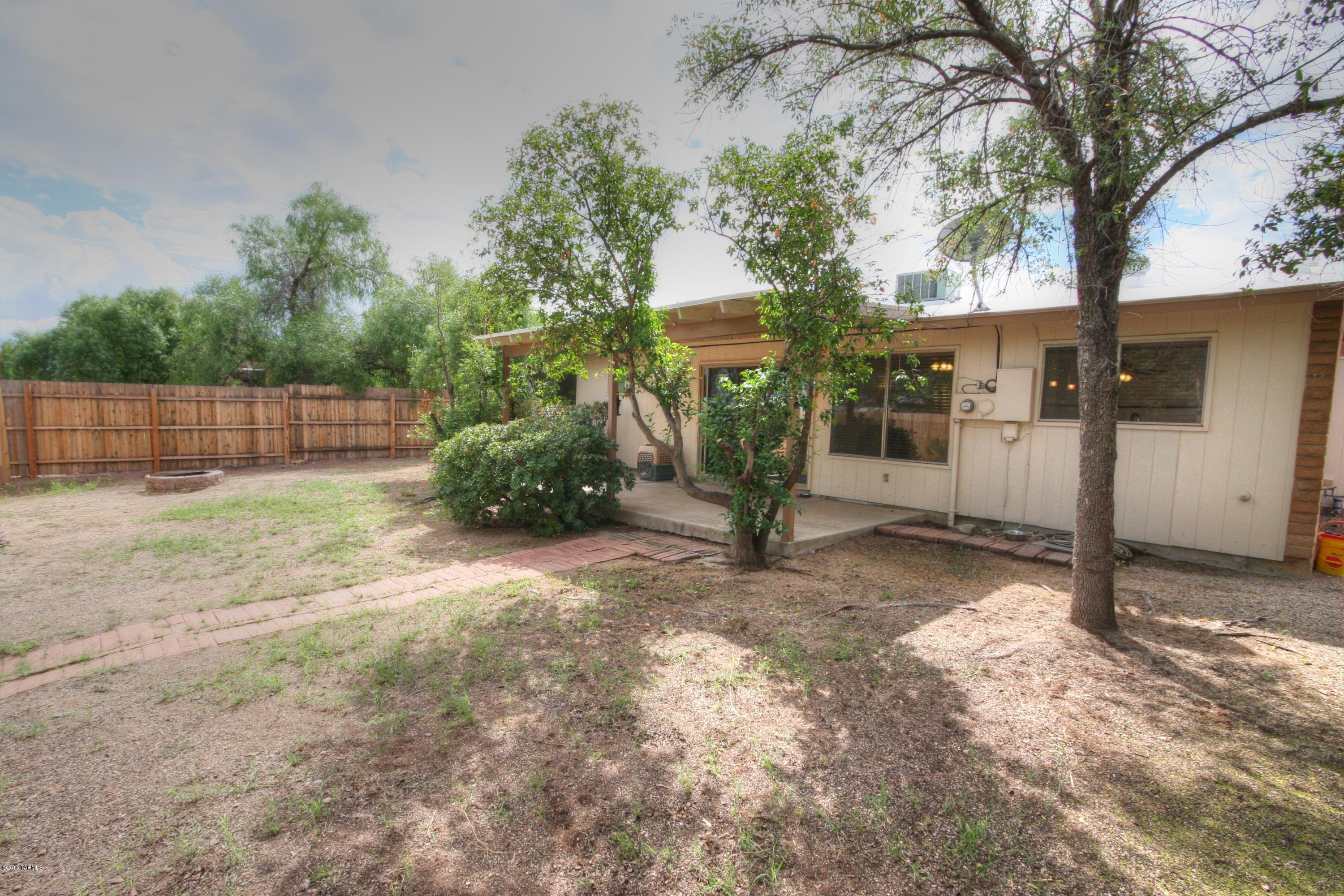 Lakecrest NO. 5 - Residential Lease