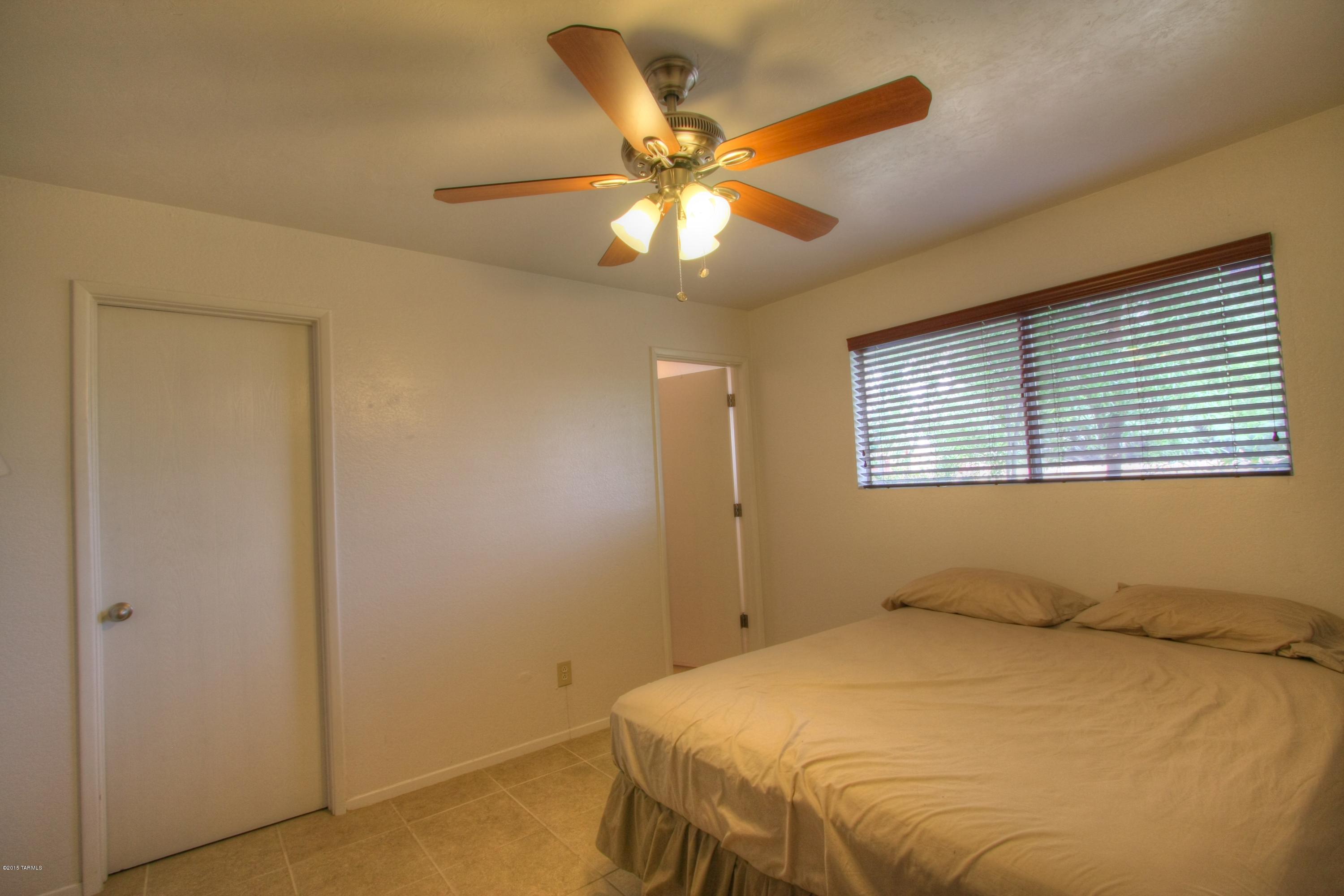 Lakecrest NO. 5 - Residential Lease