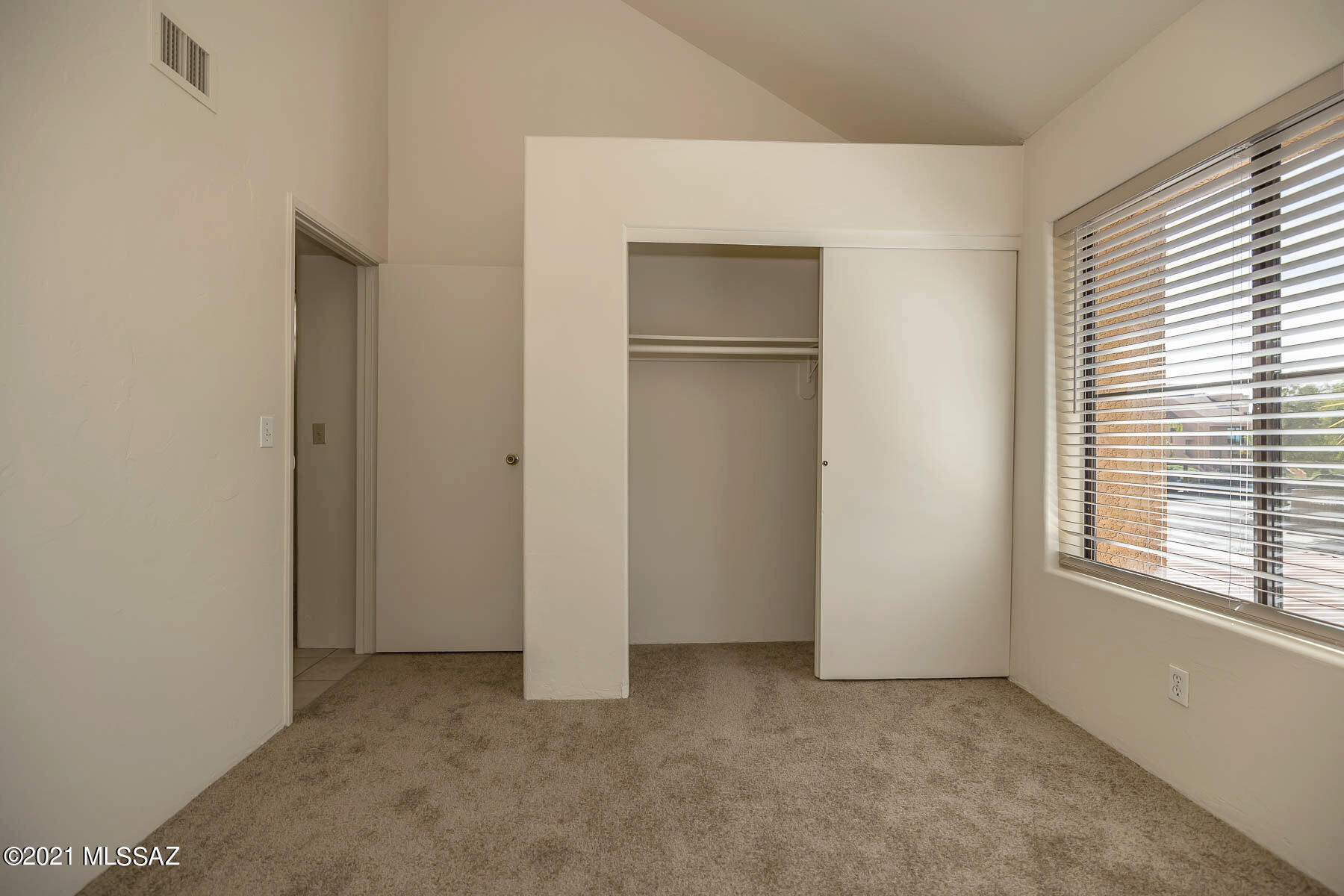 Dakotah Hills Condominium - Residential