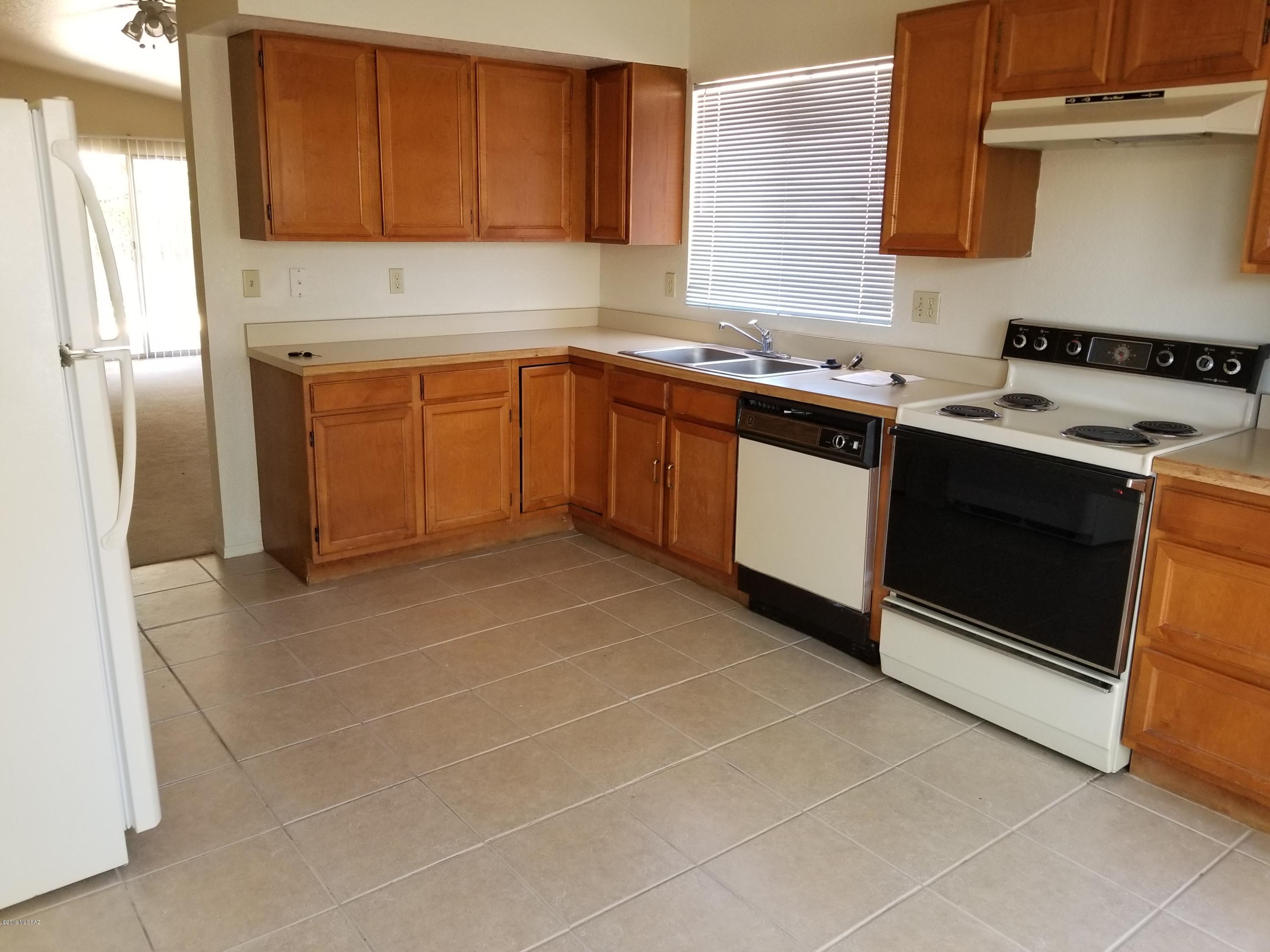 Rancho Tranquilo Este (1-60) - Residential Lease