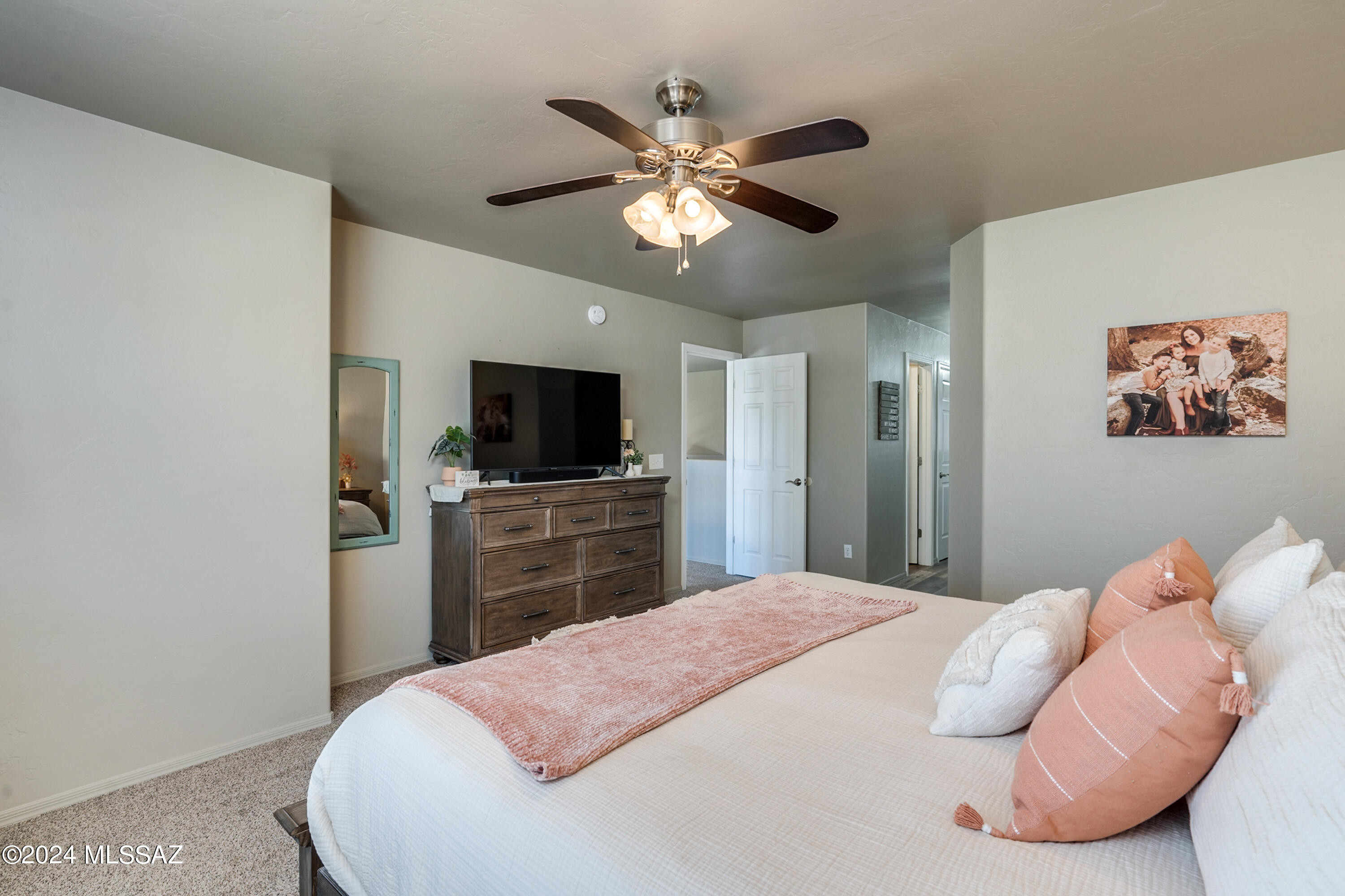 Catalina Point (1-32) - Residential