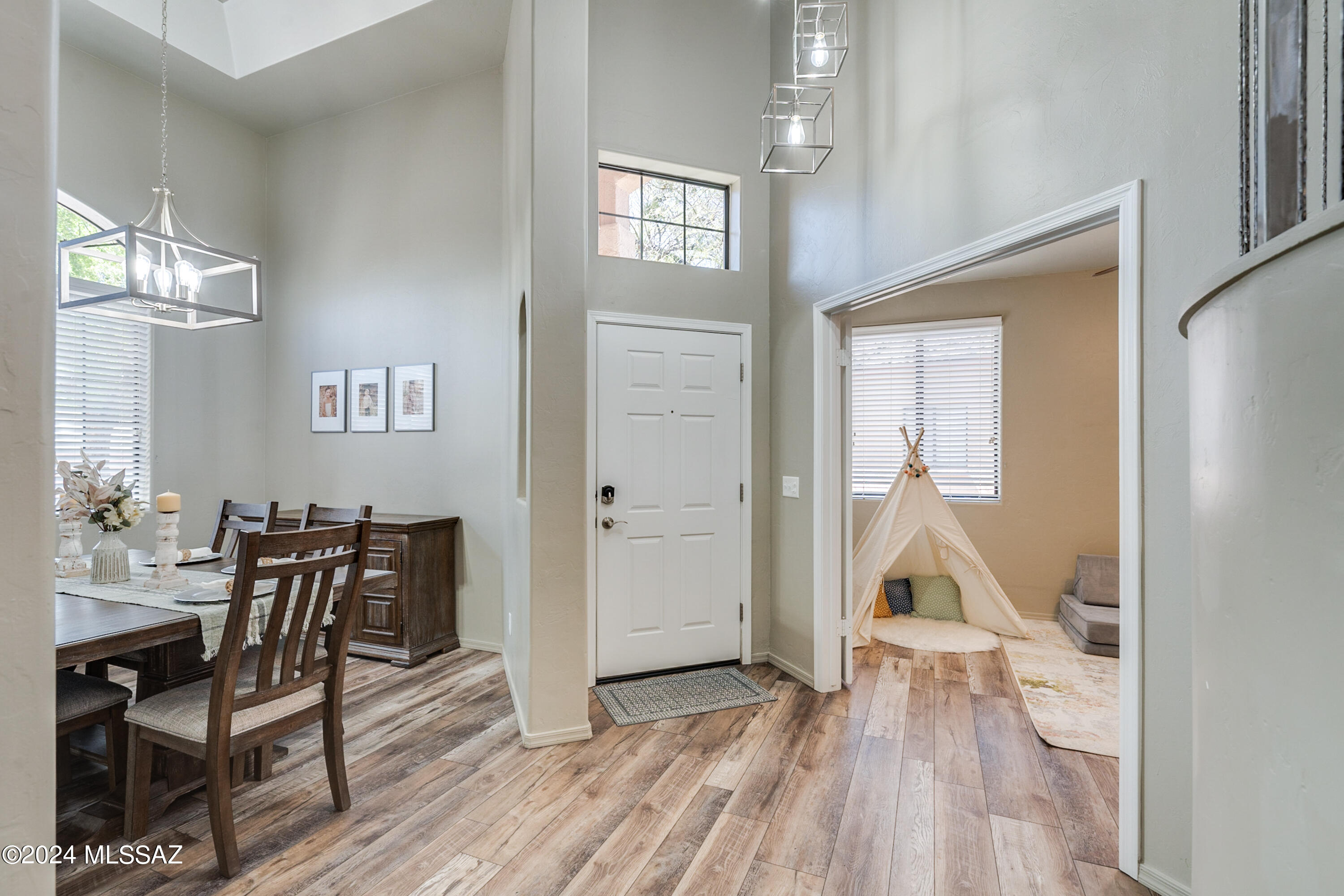 Catalina Point (1-32) - Residential