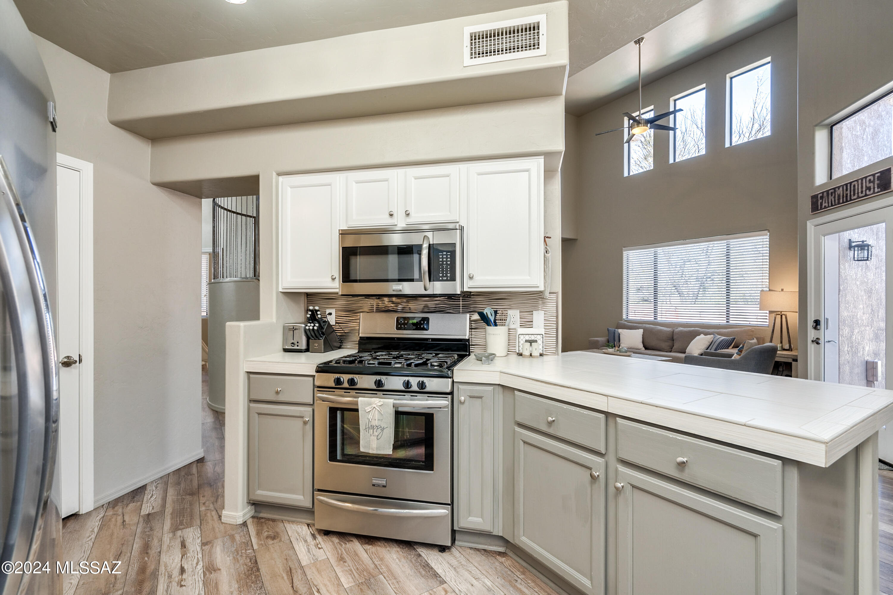 Catalina Point (1-32) - Residential