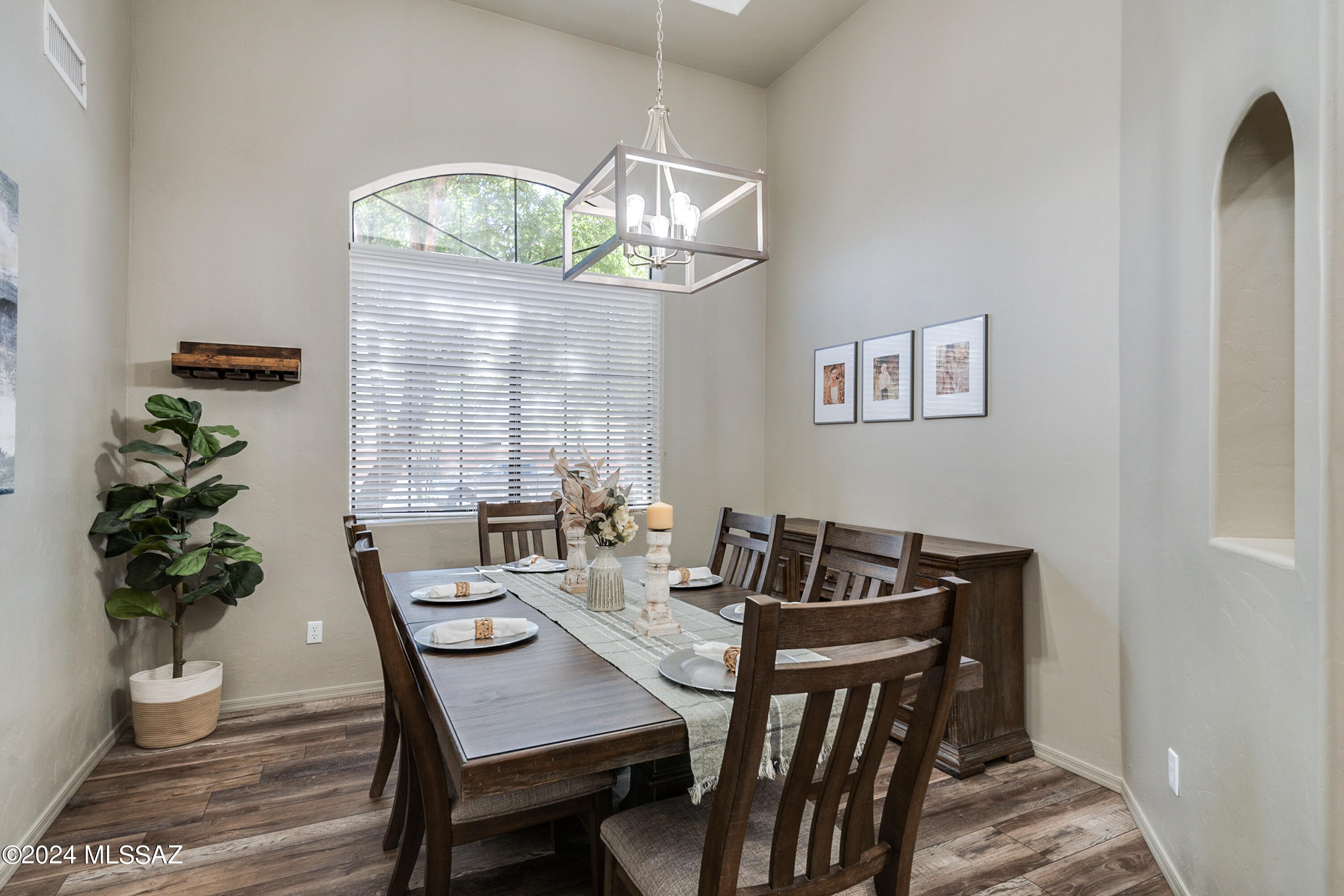 Catalina Point (1-32) - Residential