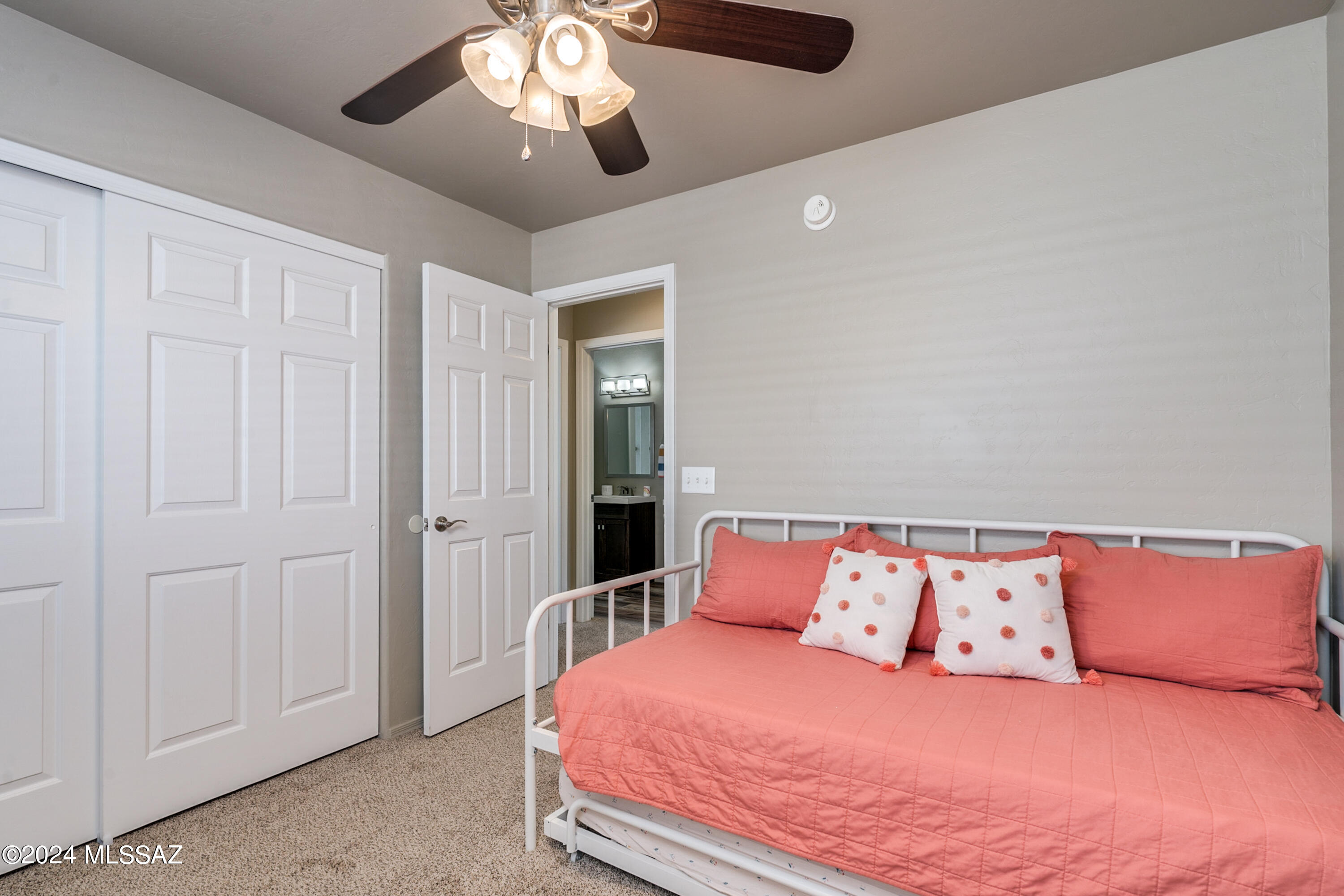Catalina Point (1-32) - Residential
