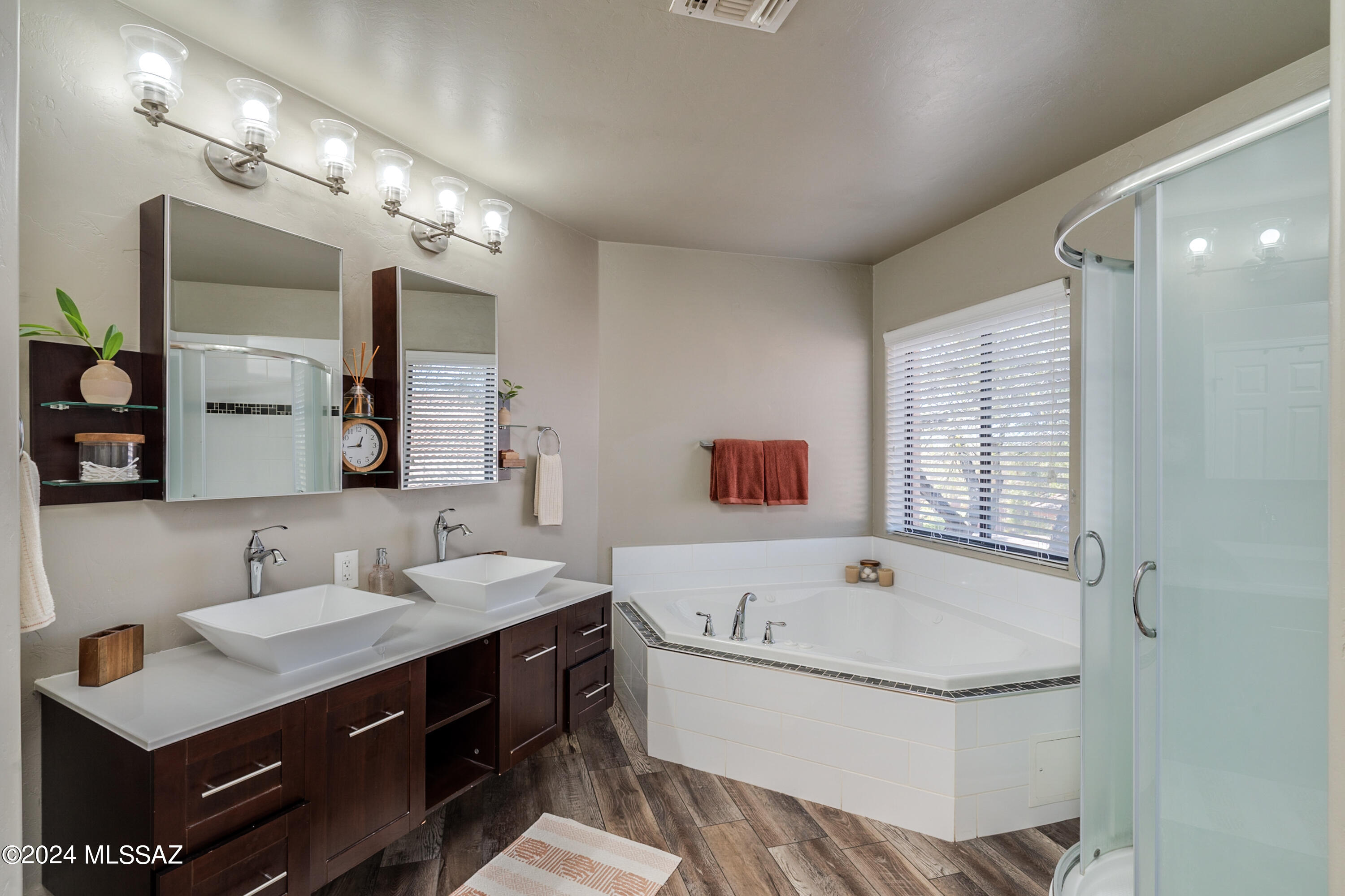 Catalina Point (1-32) - Residential