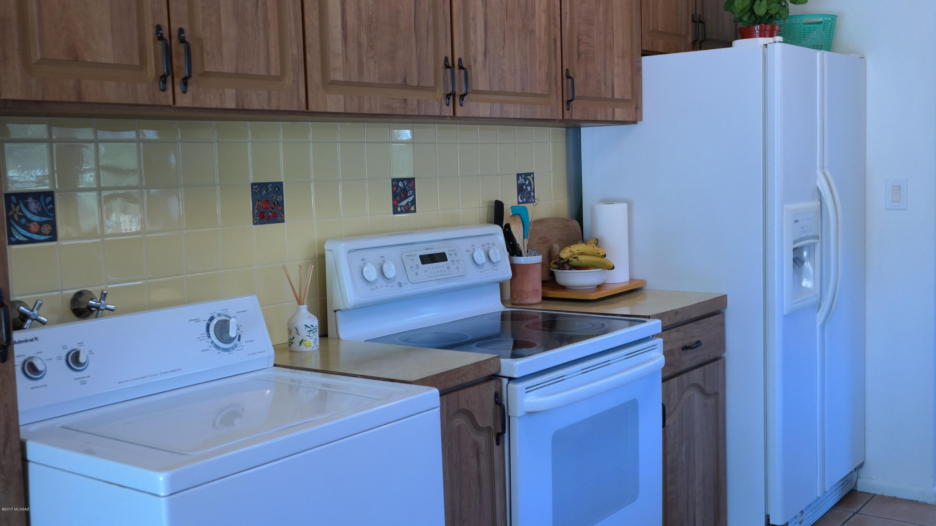 Broadway Manor - Residential