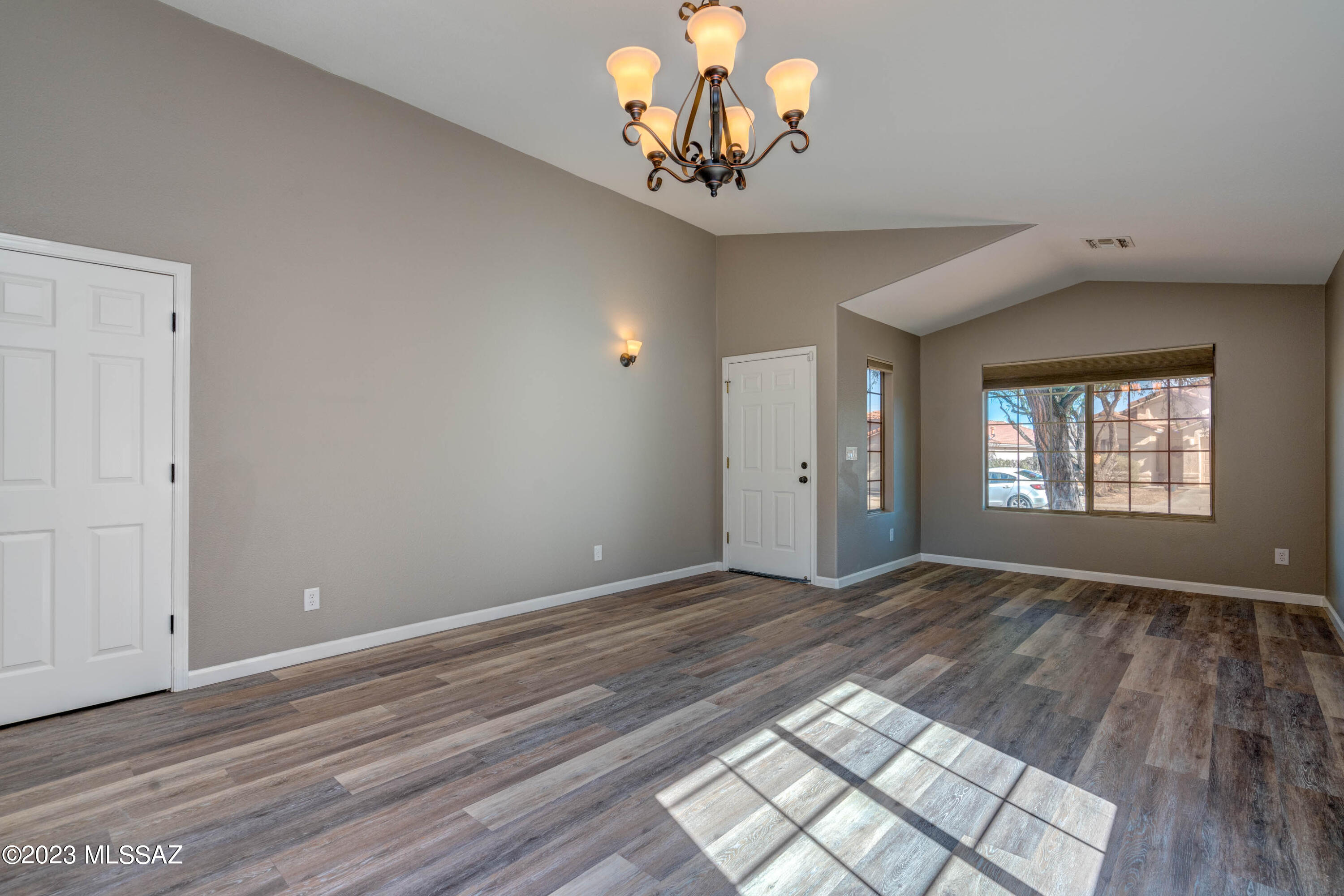 Shadow Creek (1-39) - Residential