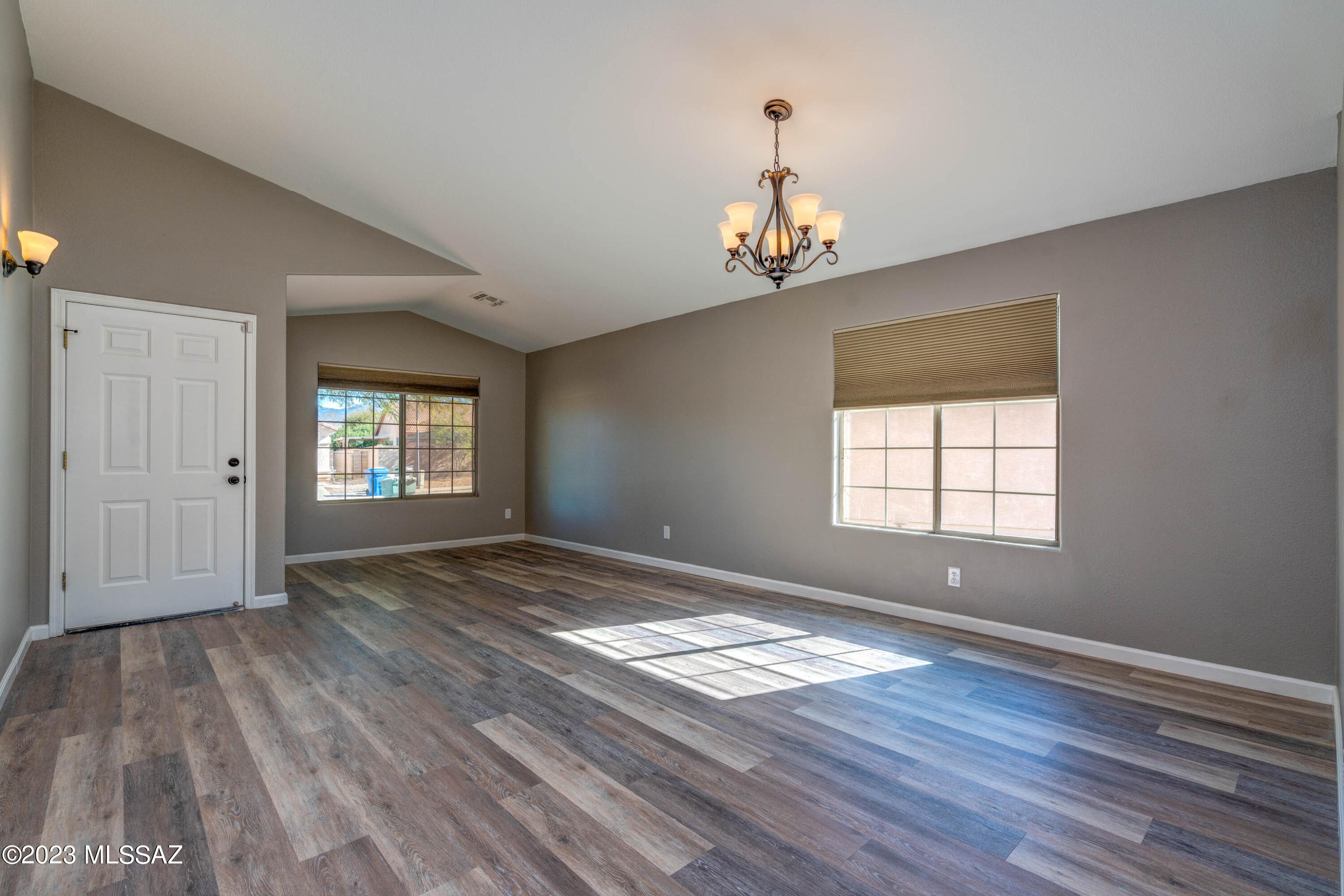 Shadow Creek (1-39) - Residential