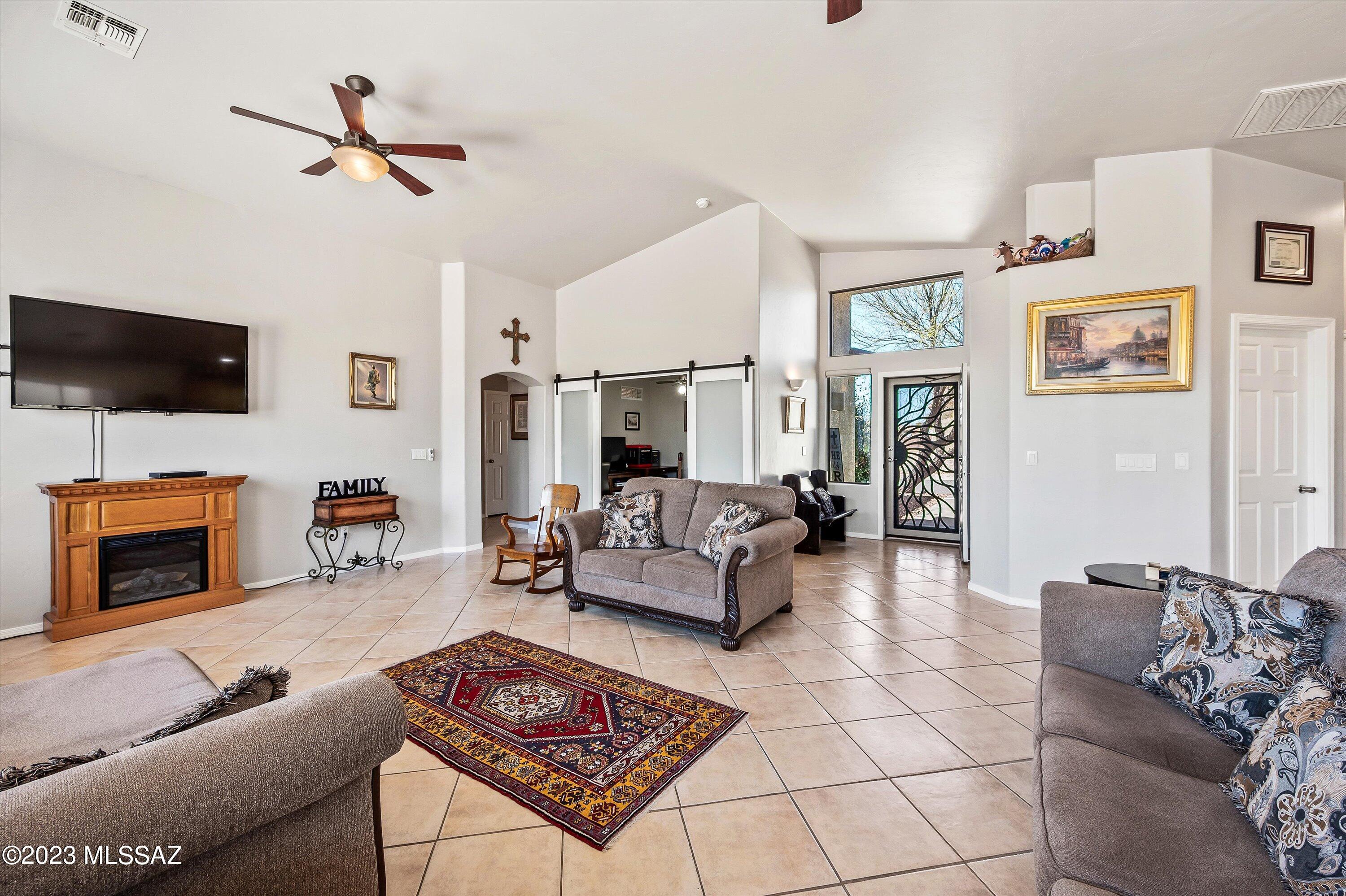 Rancho Del Lago (101-206) - Residential
