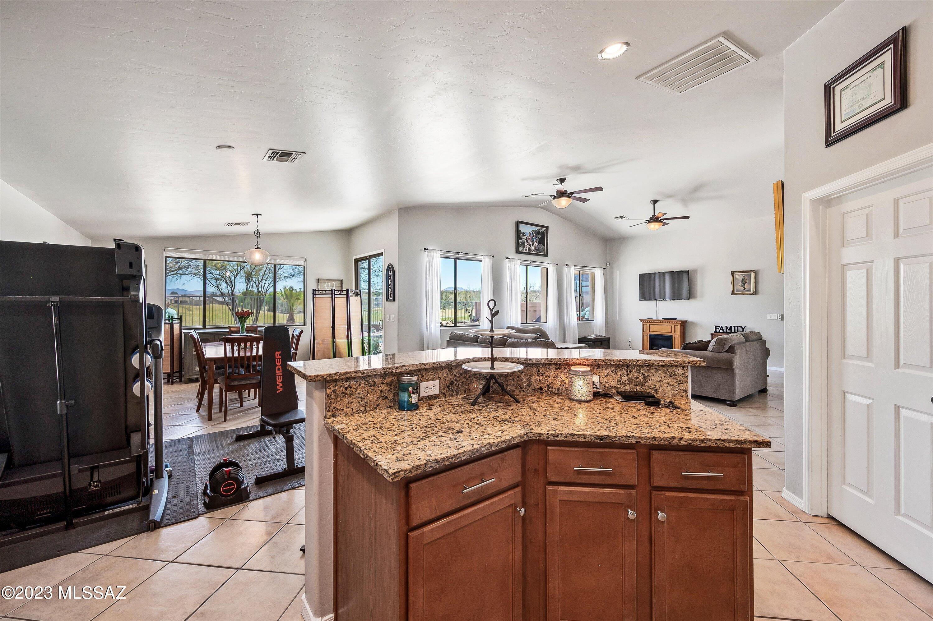 Rancho Del Lago (101-206) - Residential