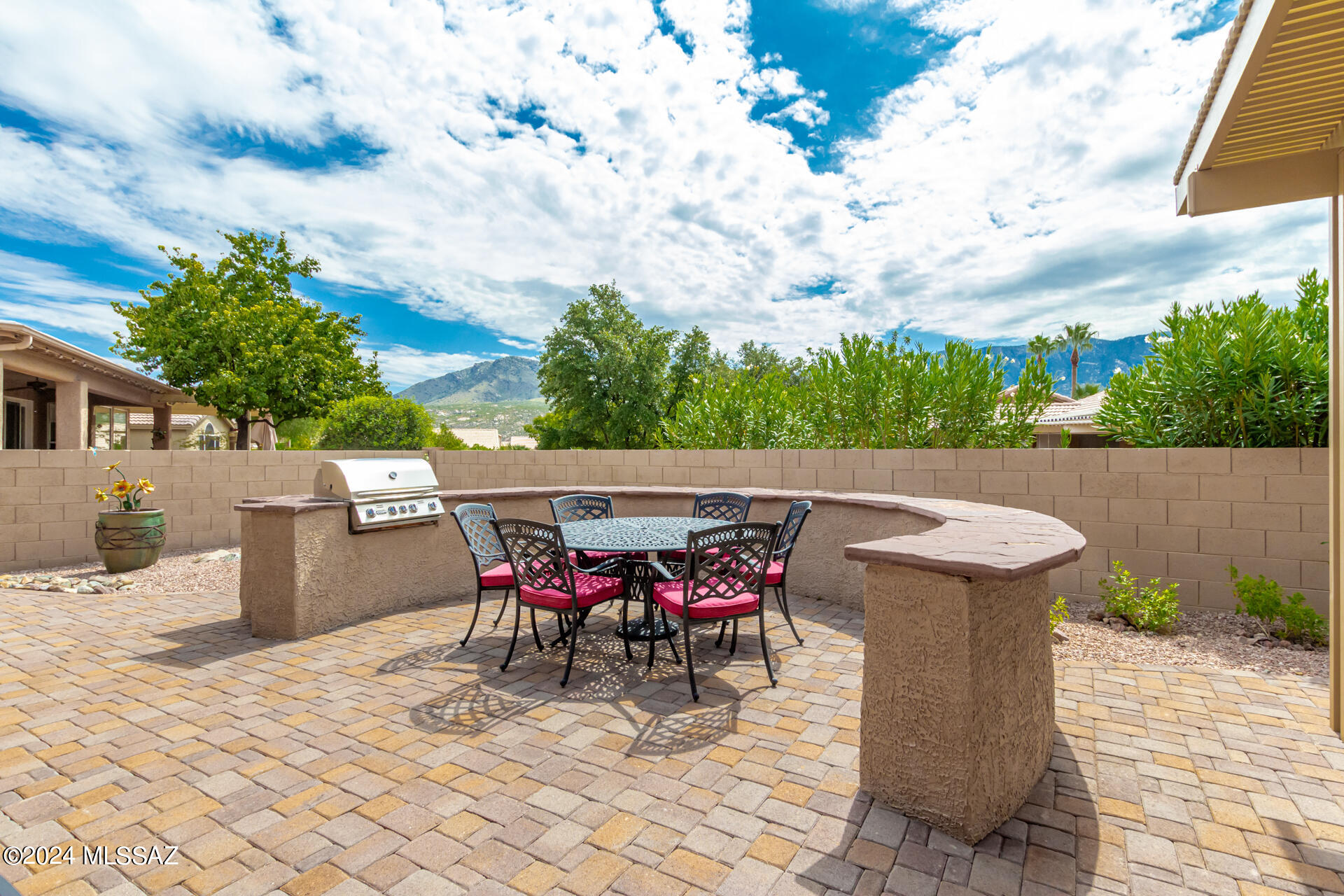 Saddlebrooke - Residential