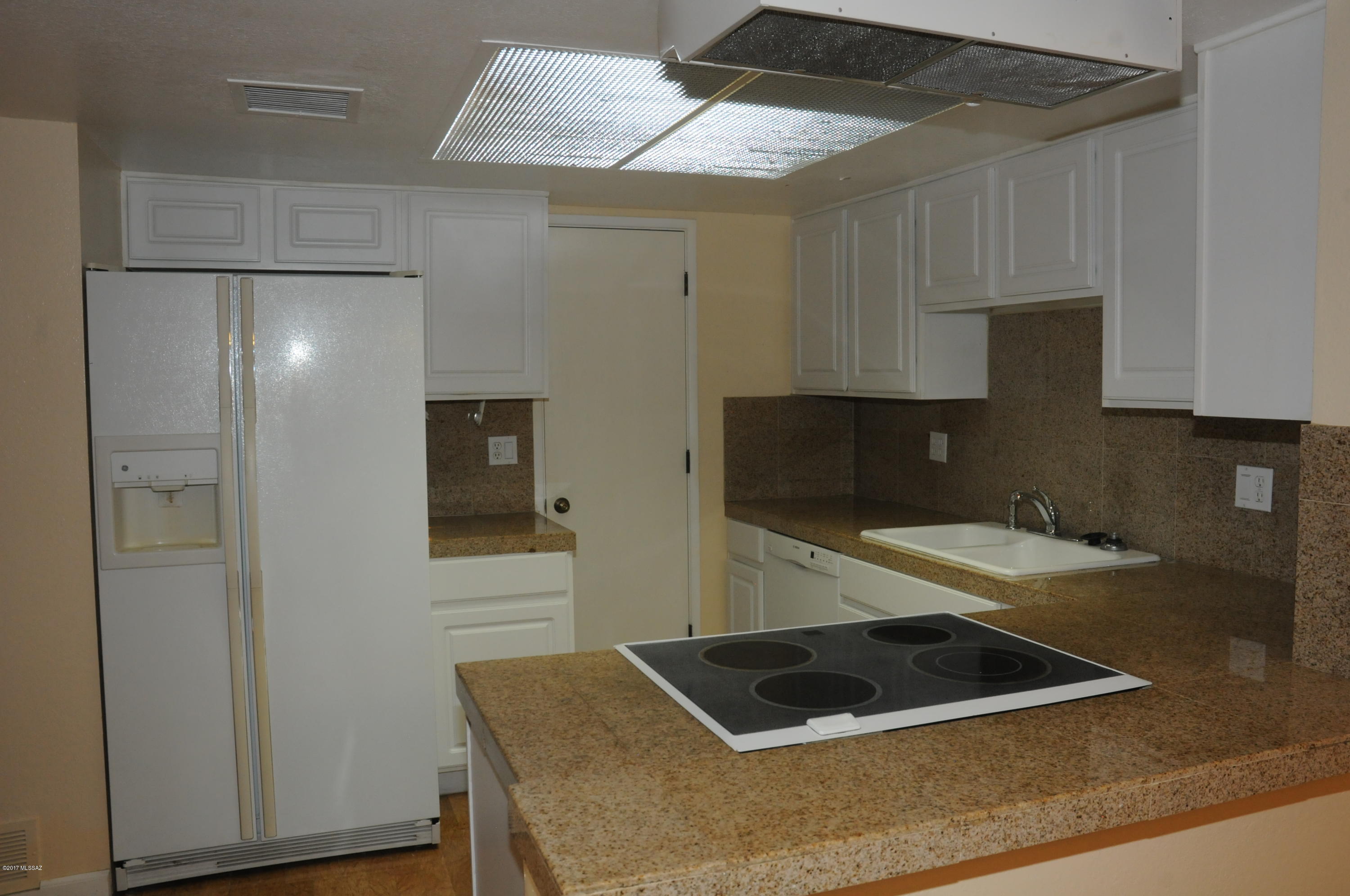 Pantano Townhomes (1-118) - Residential