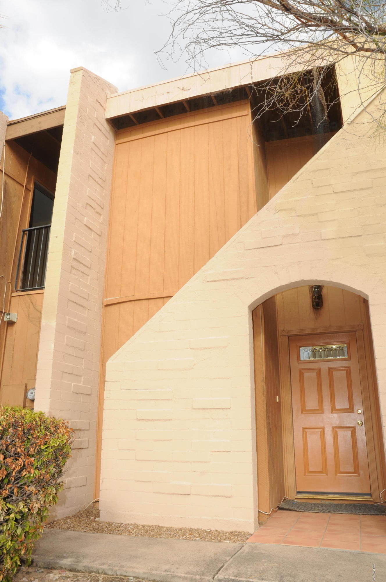 Pantano Townhomes (1-118) - Residential