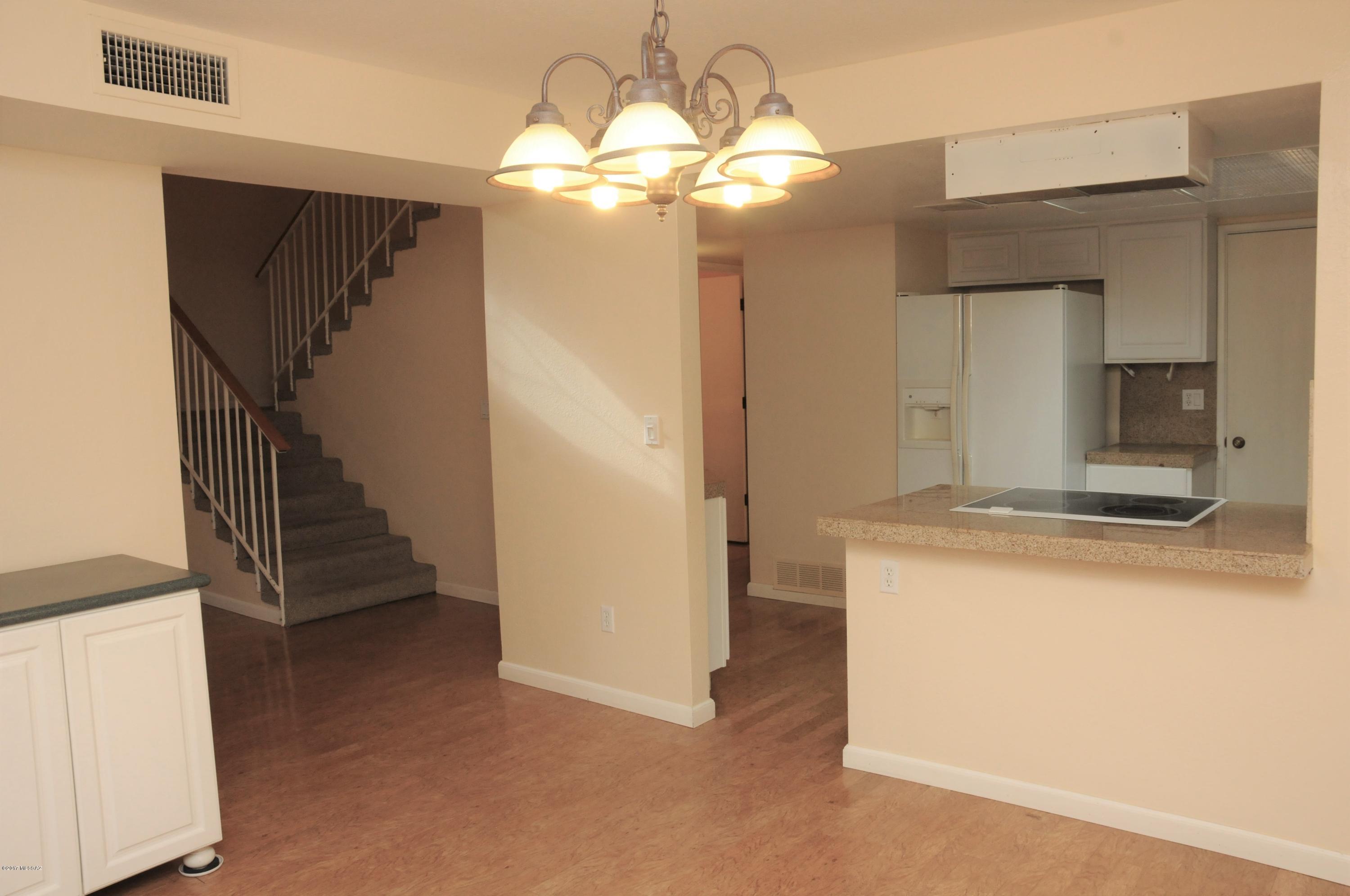 Pantano Townhomes (1-118) - Residential
