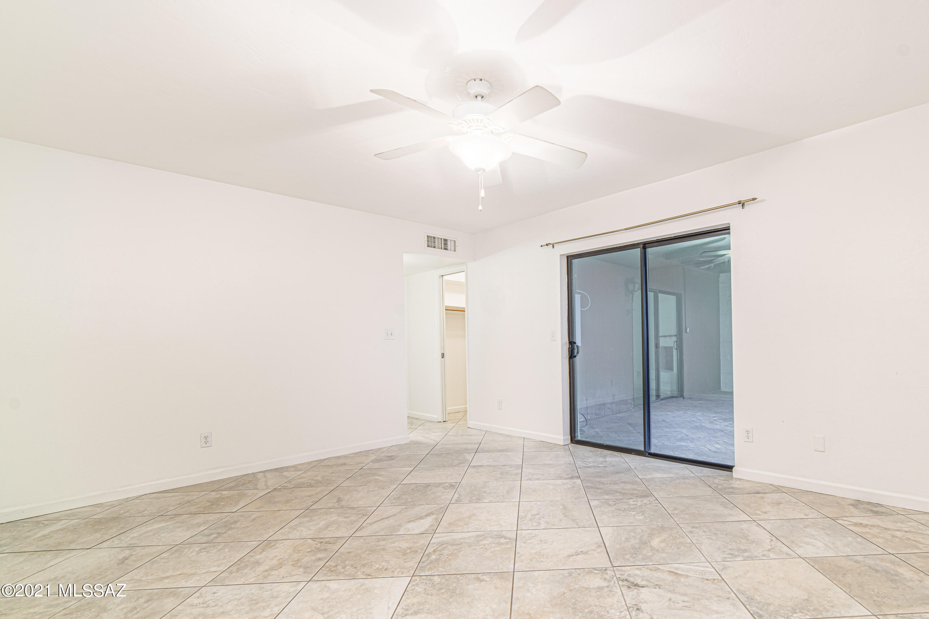 Desert Glenn Twnhss (1-80) - Residential