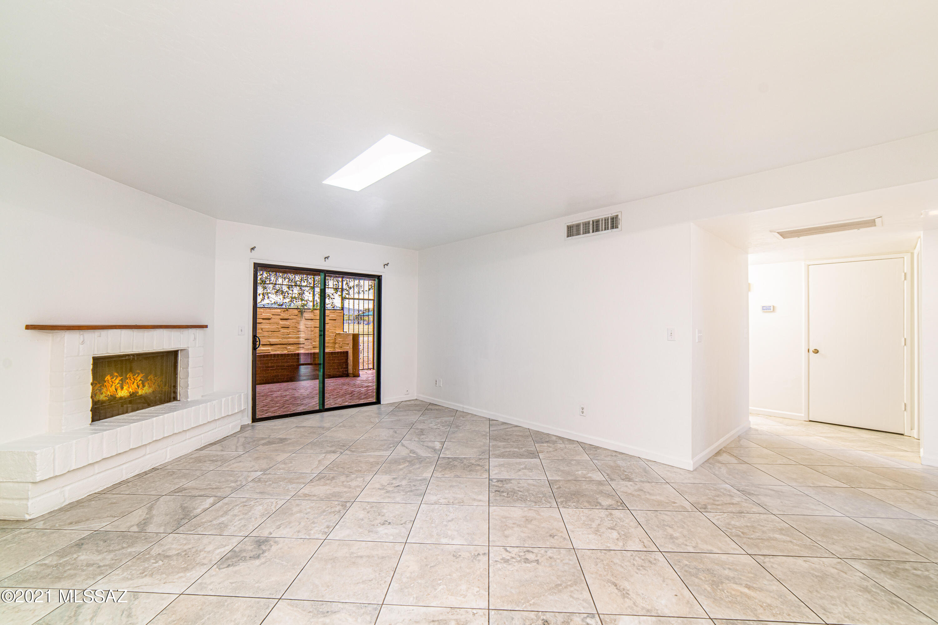 Desert Glenn Twnhss (1-80) - Residential