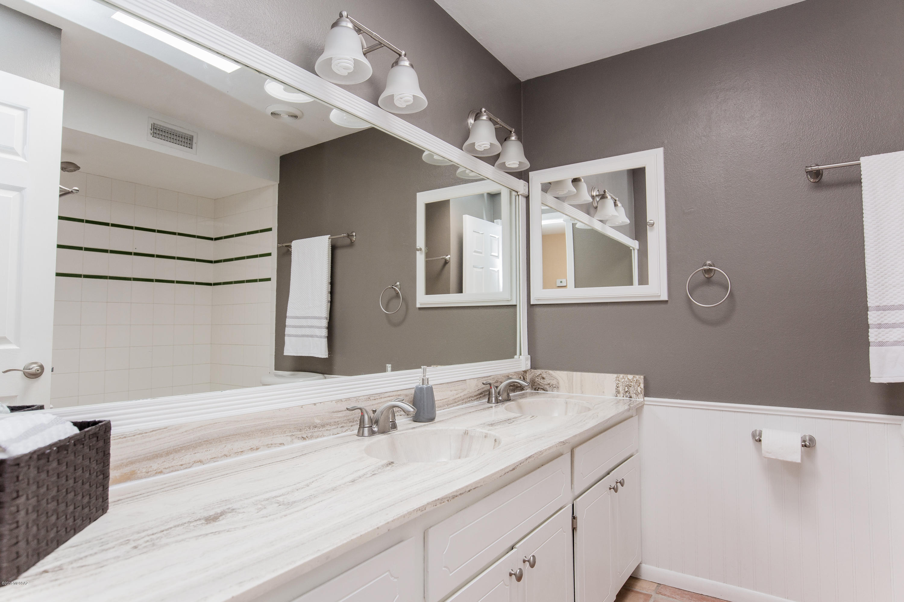 Estes Park (63-101) - Residential