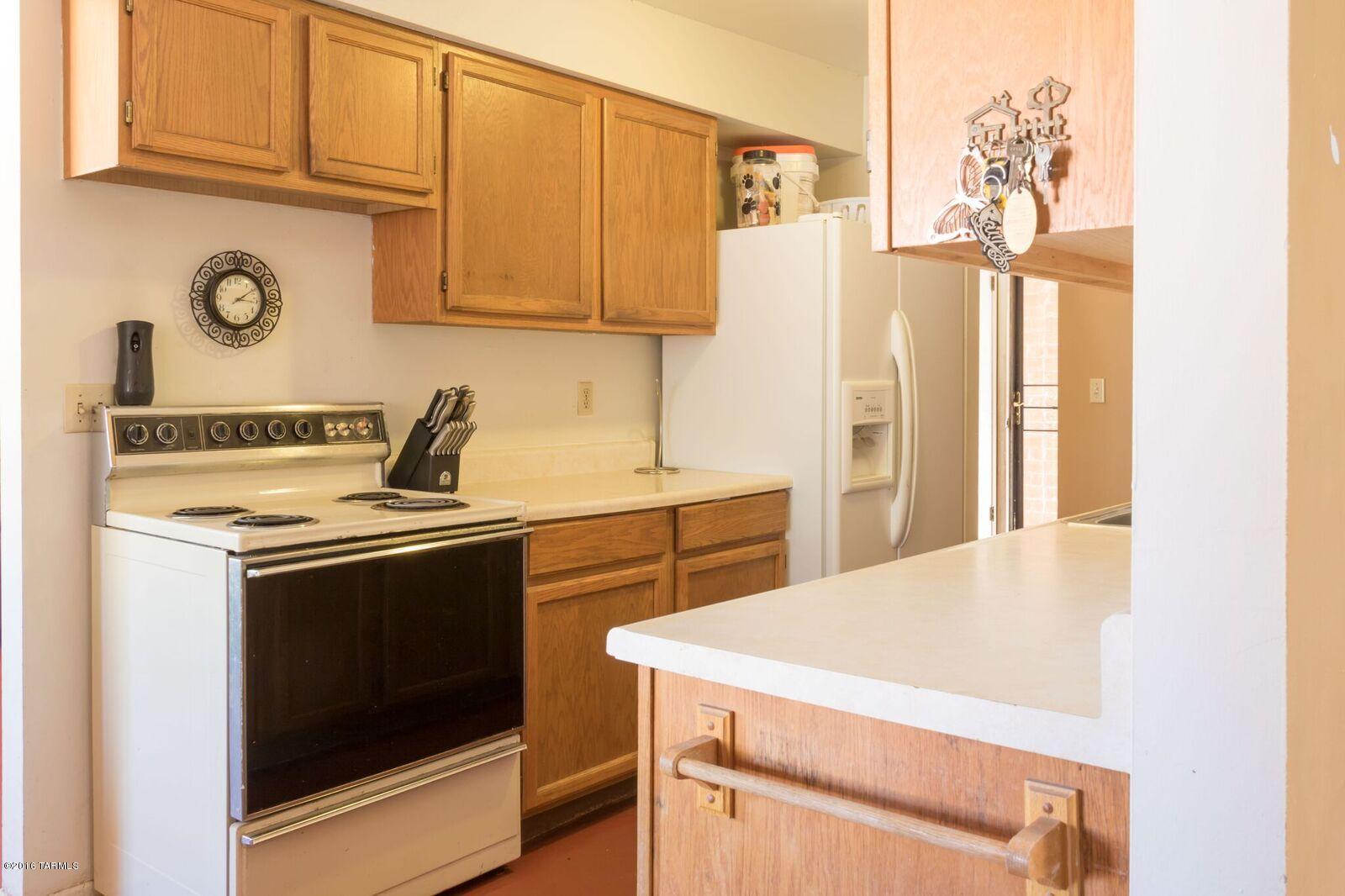 Sherwood Village Terrace (231-546) - Residential