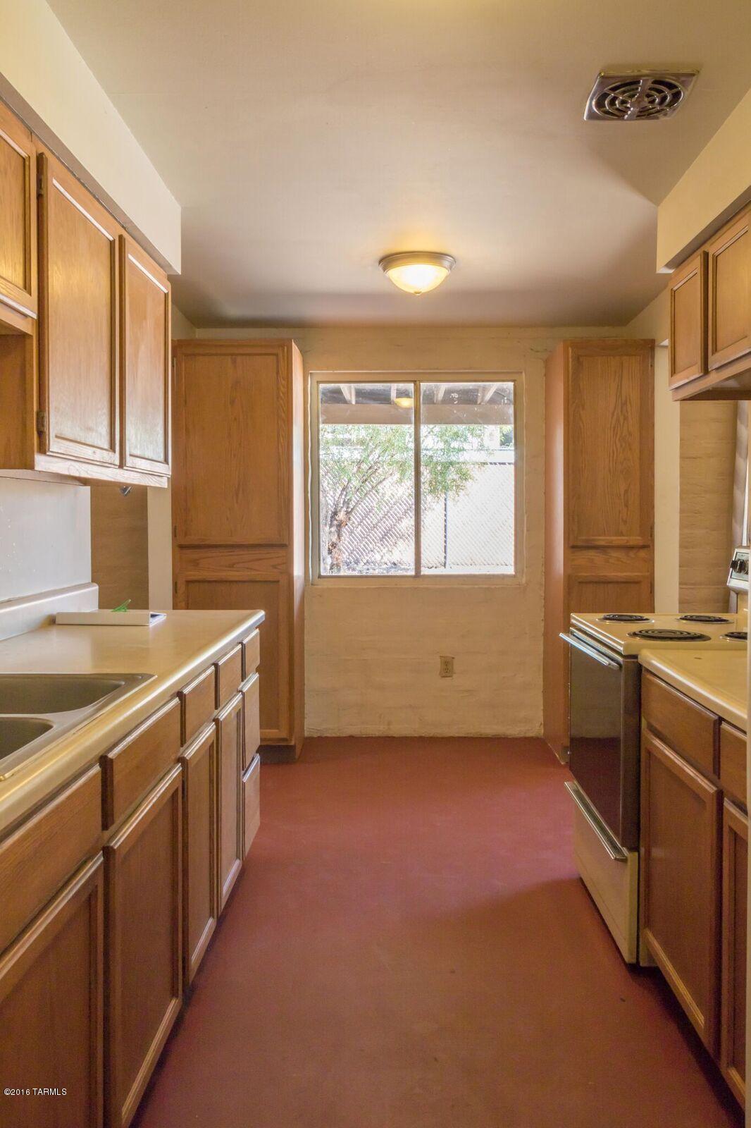 Sherwood Village Terrace (231-546) - Residential
