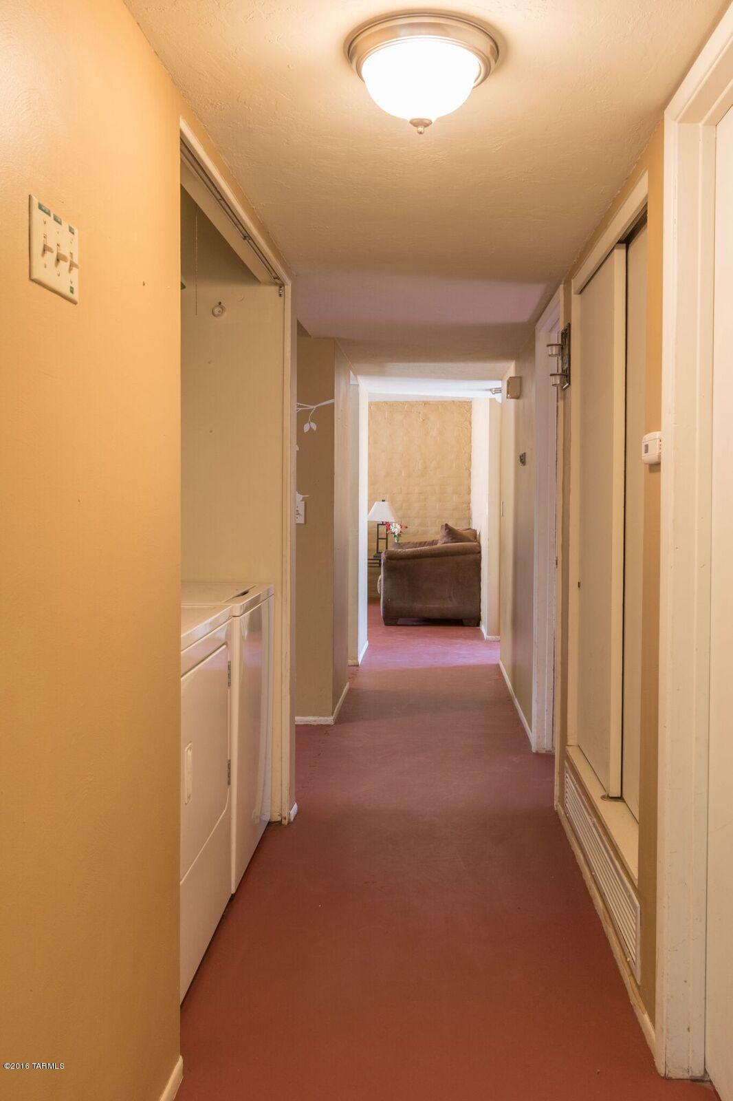 Sherwood Village Terrace (231-546) - Residential