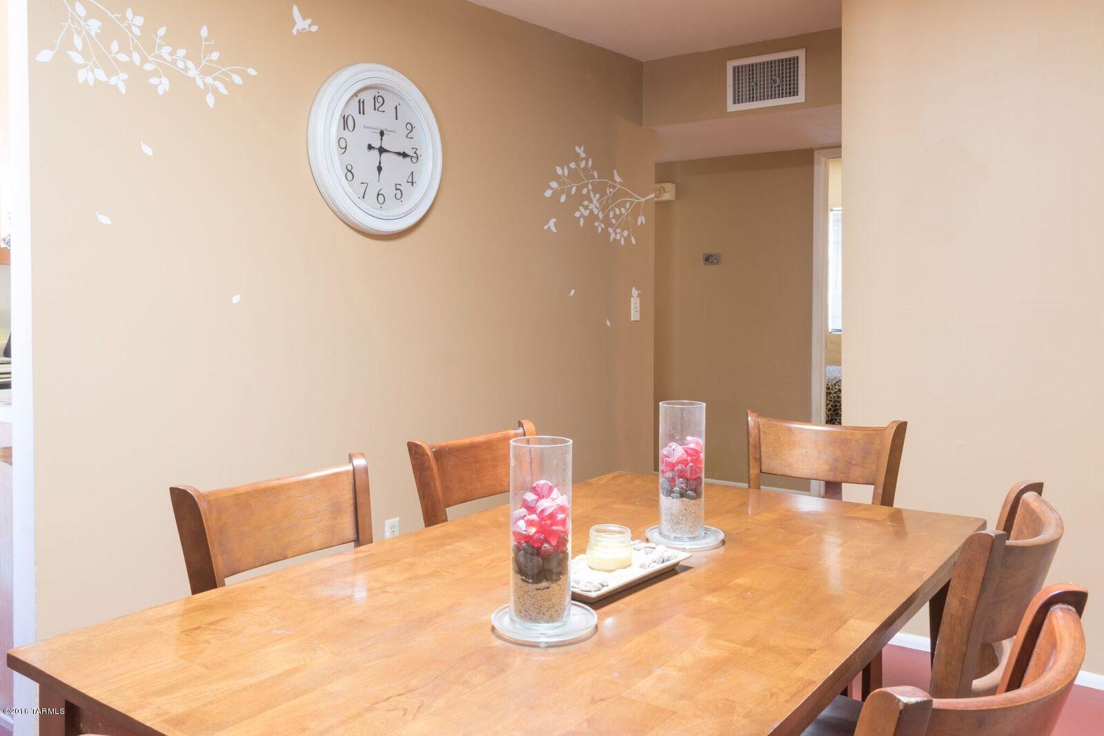 Sherwood Village Terrace (231-546) - Residential