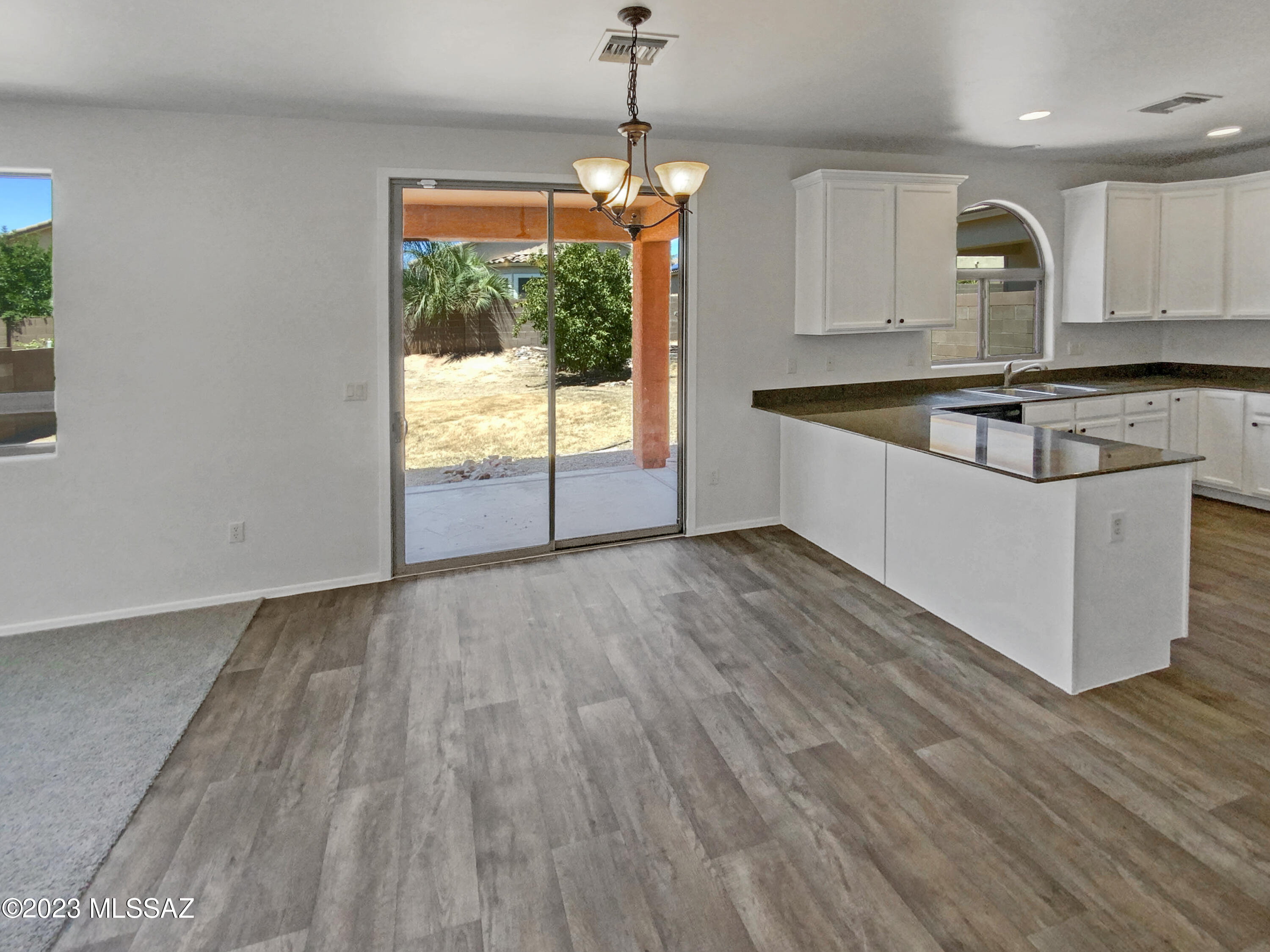 Rancho Vistoso NGHB 10 PCLS S,U & V - Residential