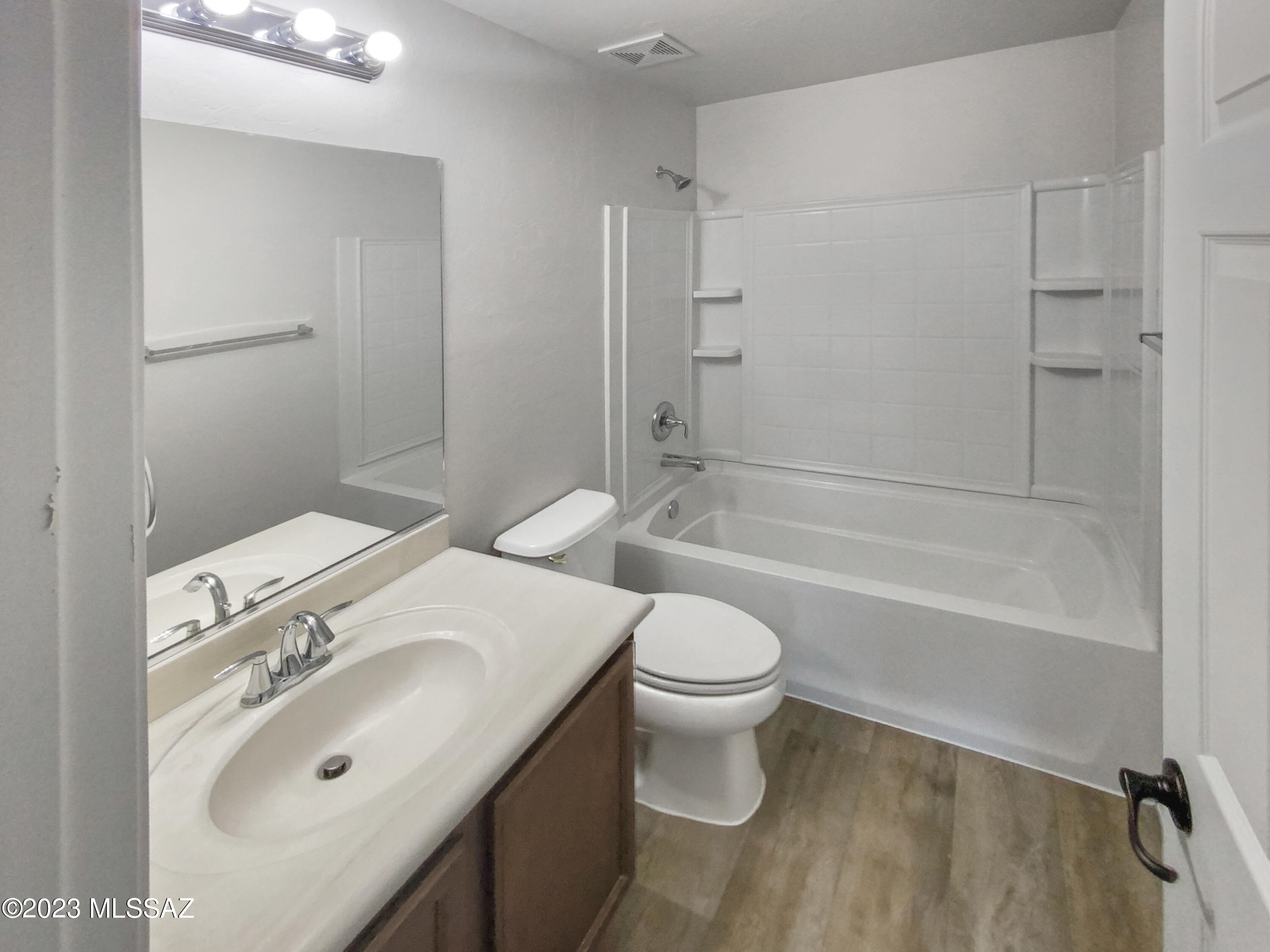 Rancho Vistoso NGHB 10 PCLS S,U & V - Residential