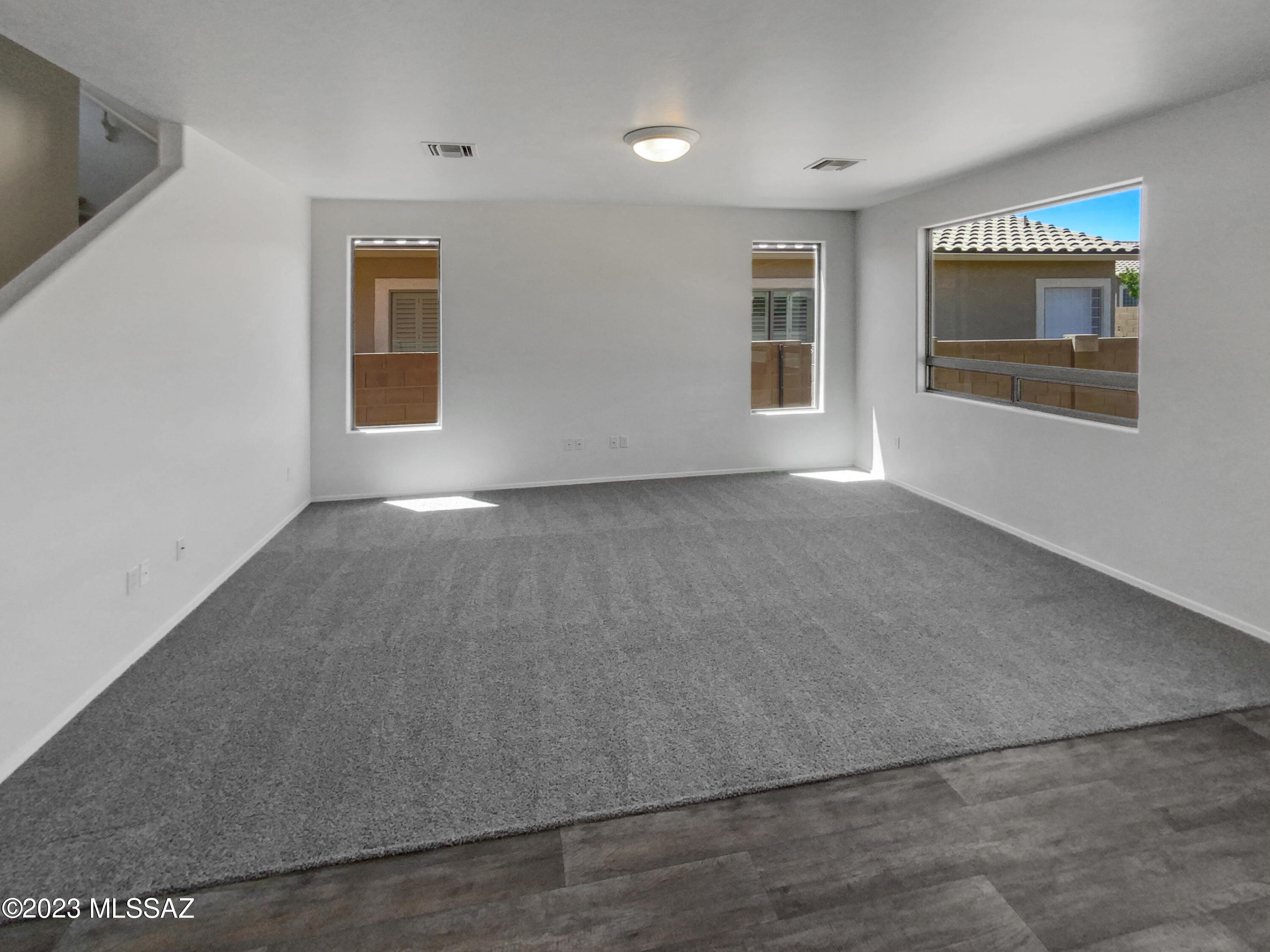 Rancho Vistoso NGHB 10 PCLS S,U & V - Residential