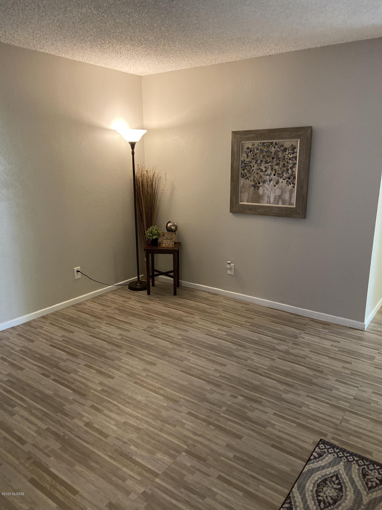 Las Colinas Condominiums - Residential