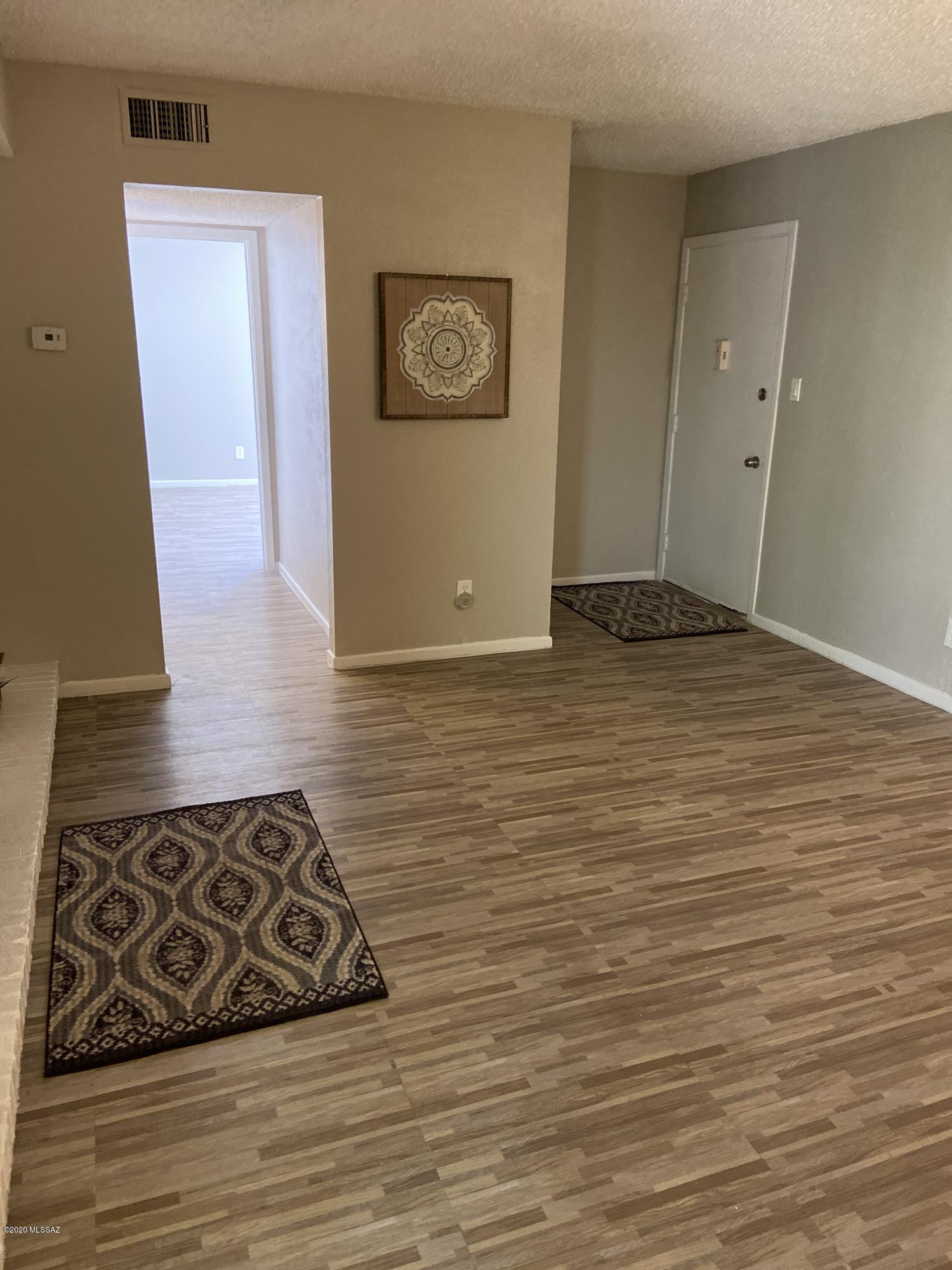 Las Colinas Condominiums - Residential