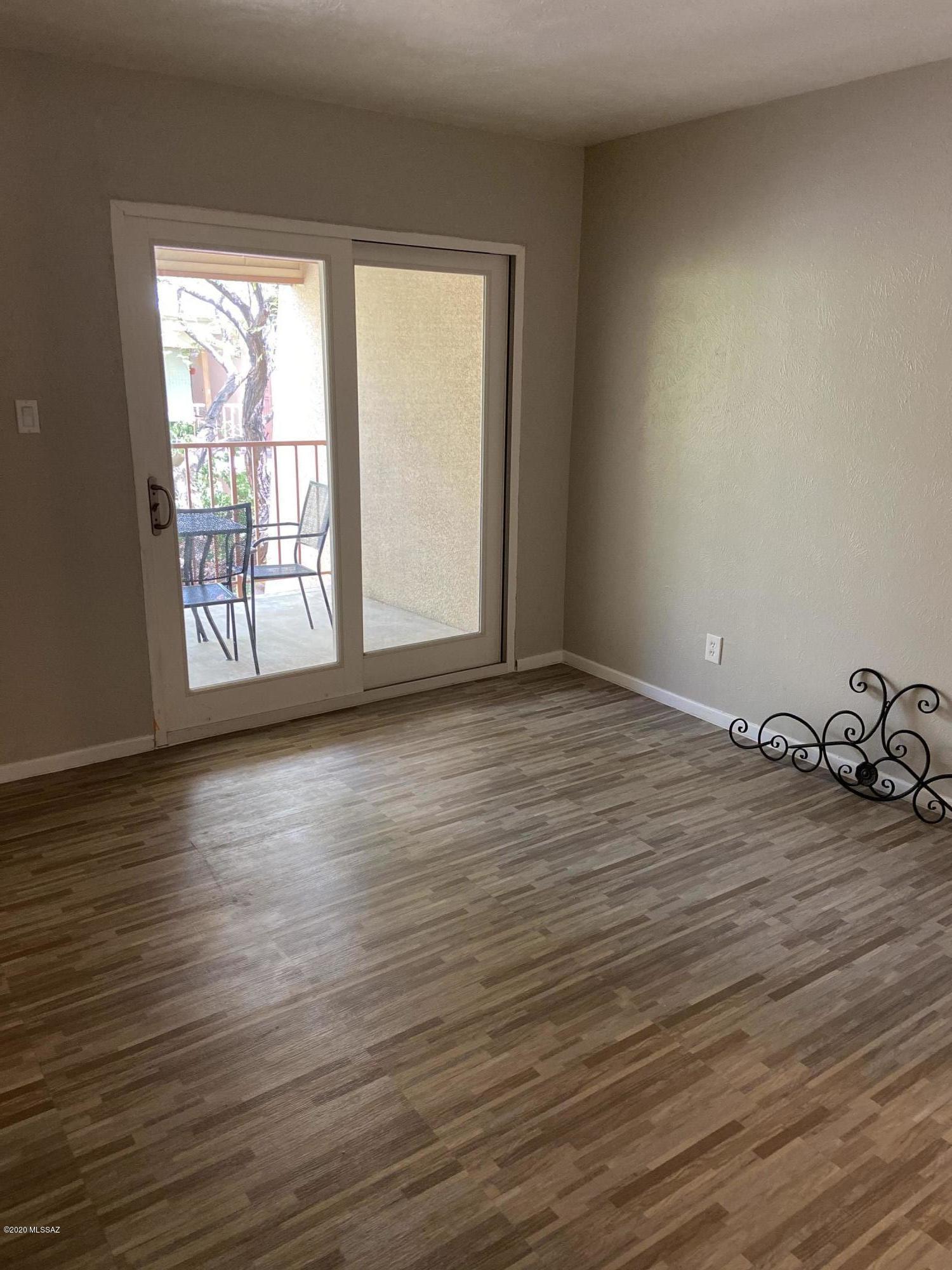 Las Colinas Condominiums - Residential
