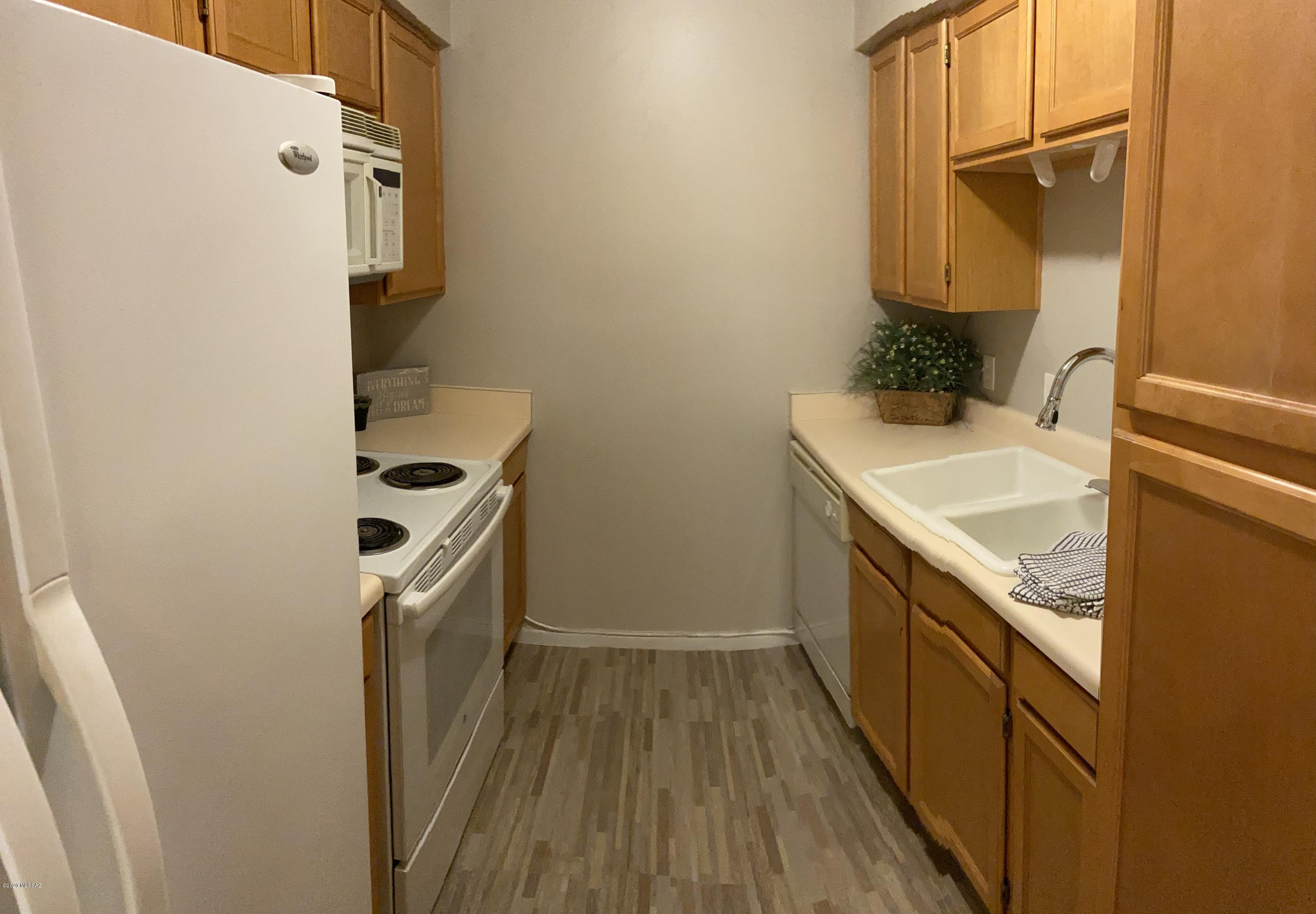Las Colinas Condominiums - Residential