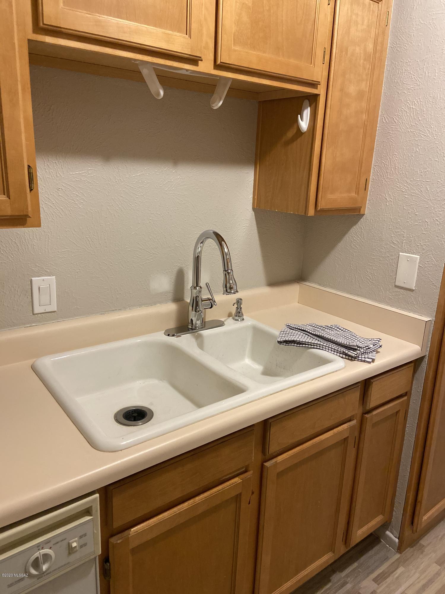 Las Colinas Condominiums - Residential