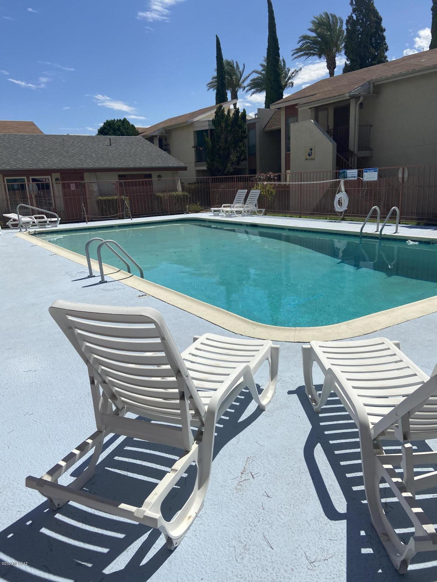 Las Colinas Condominiums - Residential