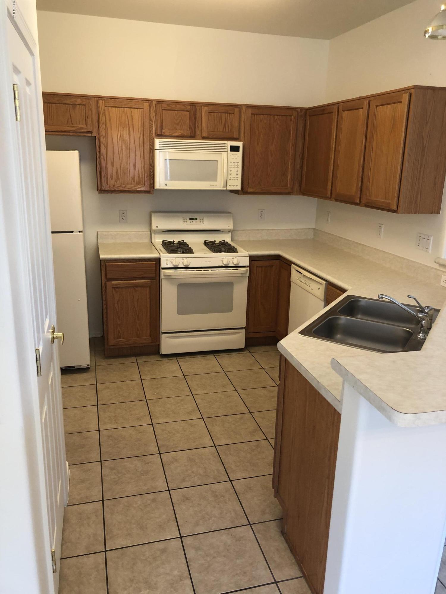 Continental Reserve Blk. 7 & 8 (1-82) - Residential
