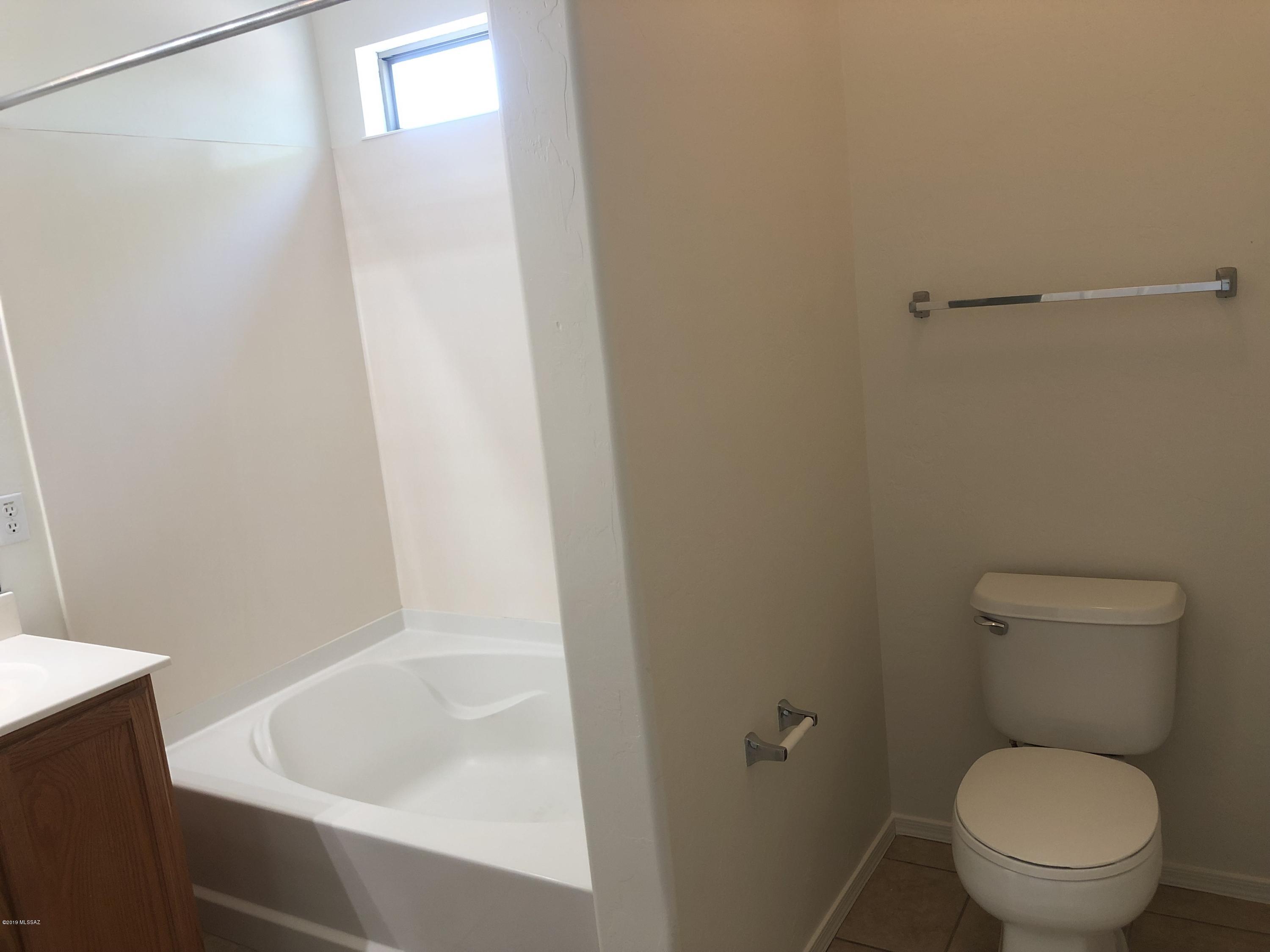 Continental Reserve Blk. 7 & 8 (1-82) - Residential