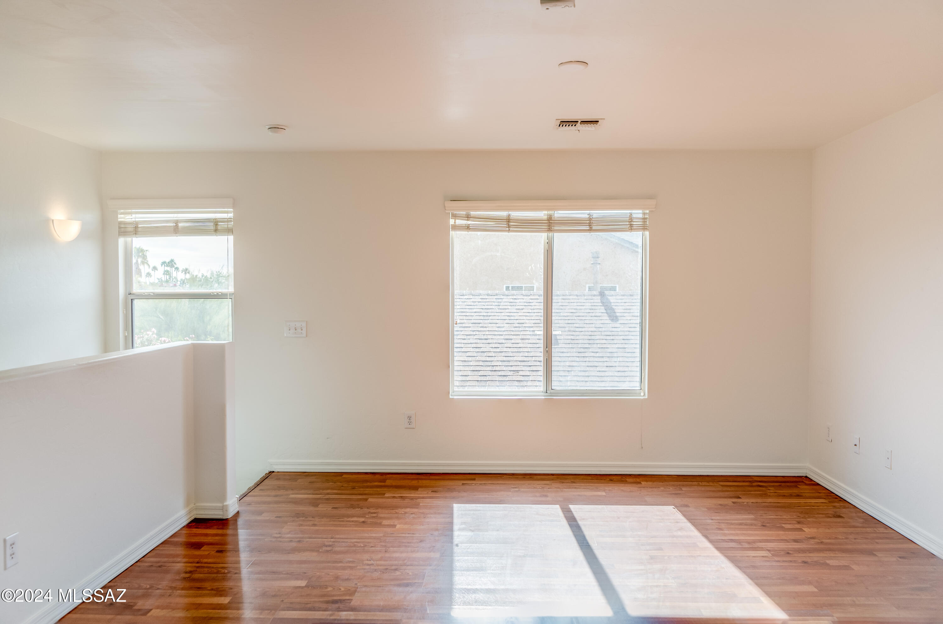 Mariposa Trail - Residential