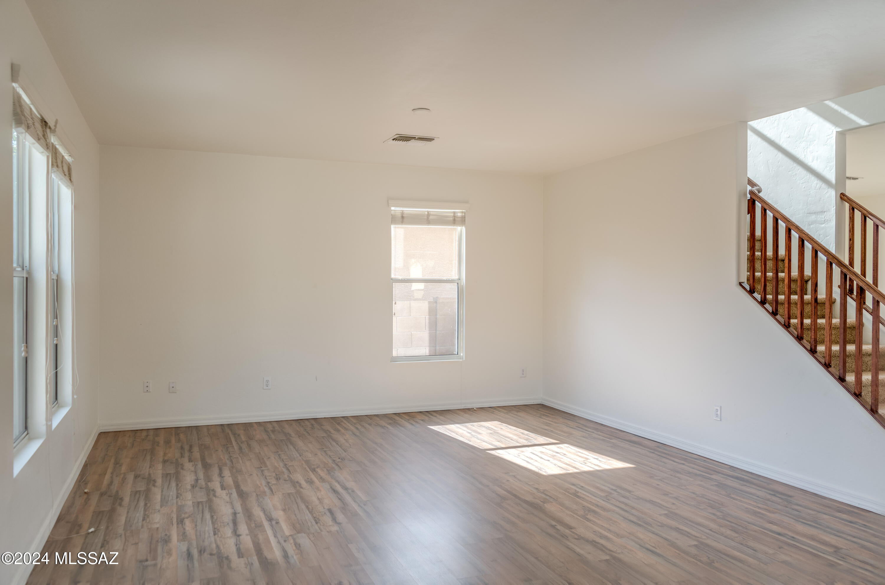Mariposa Trail - Residential