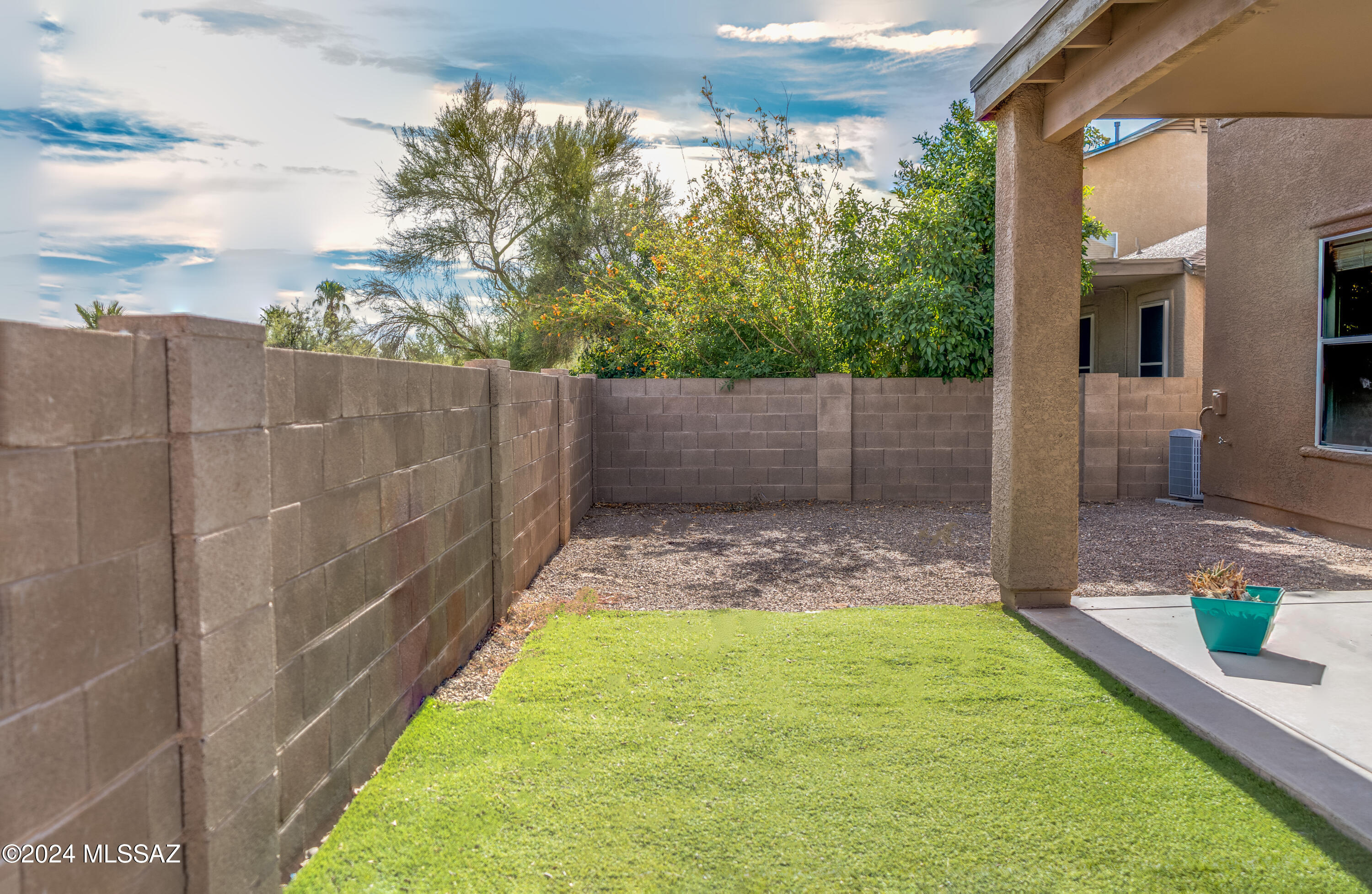 Mariposa Trail - Residential