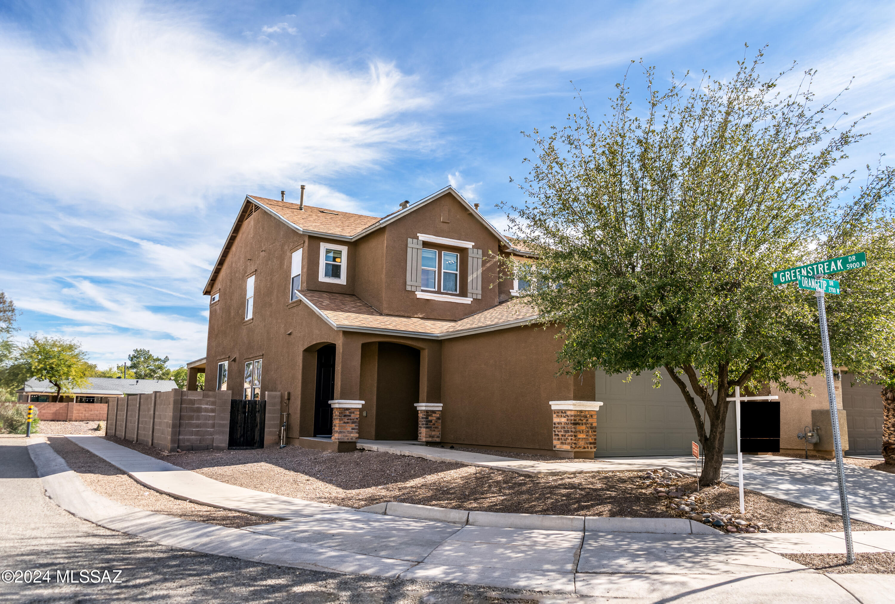 Mariposa Trail - Residential