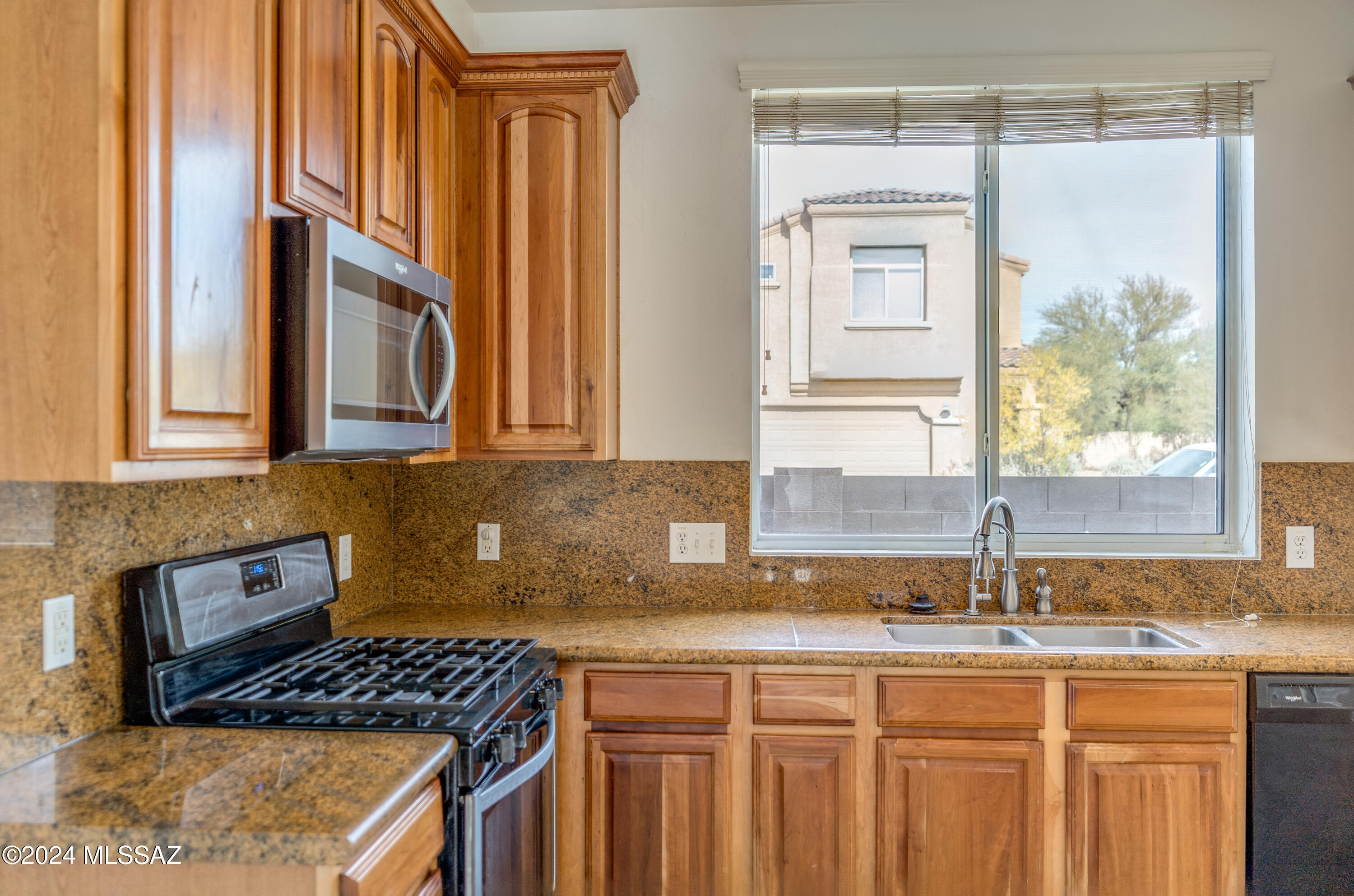 Mariposa Trail - Residential