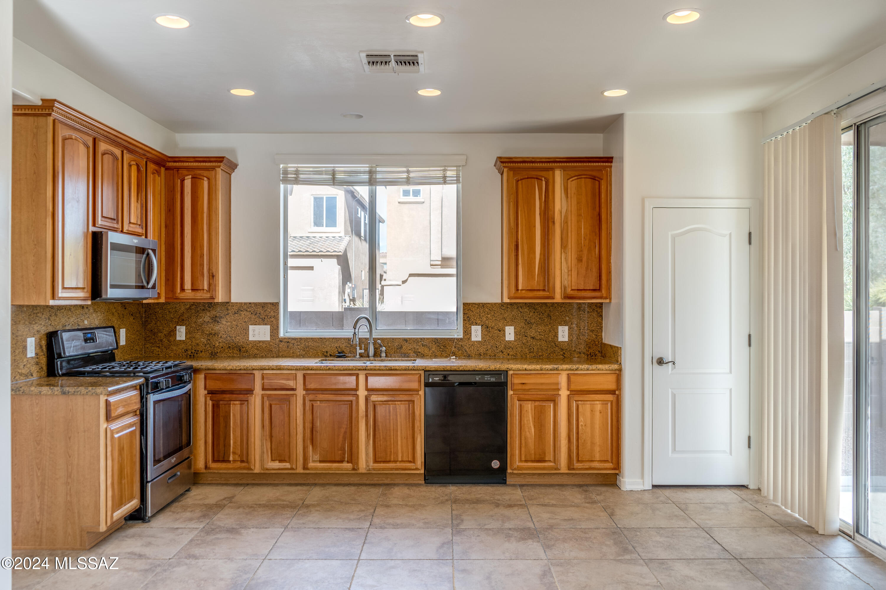 Mariposa Trail - Residential