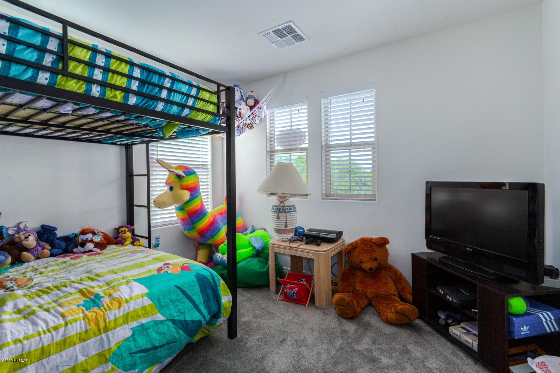 Oakmore At Midvale (1-65) - Residential