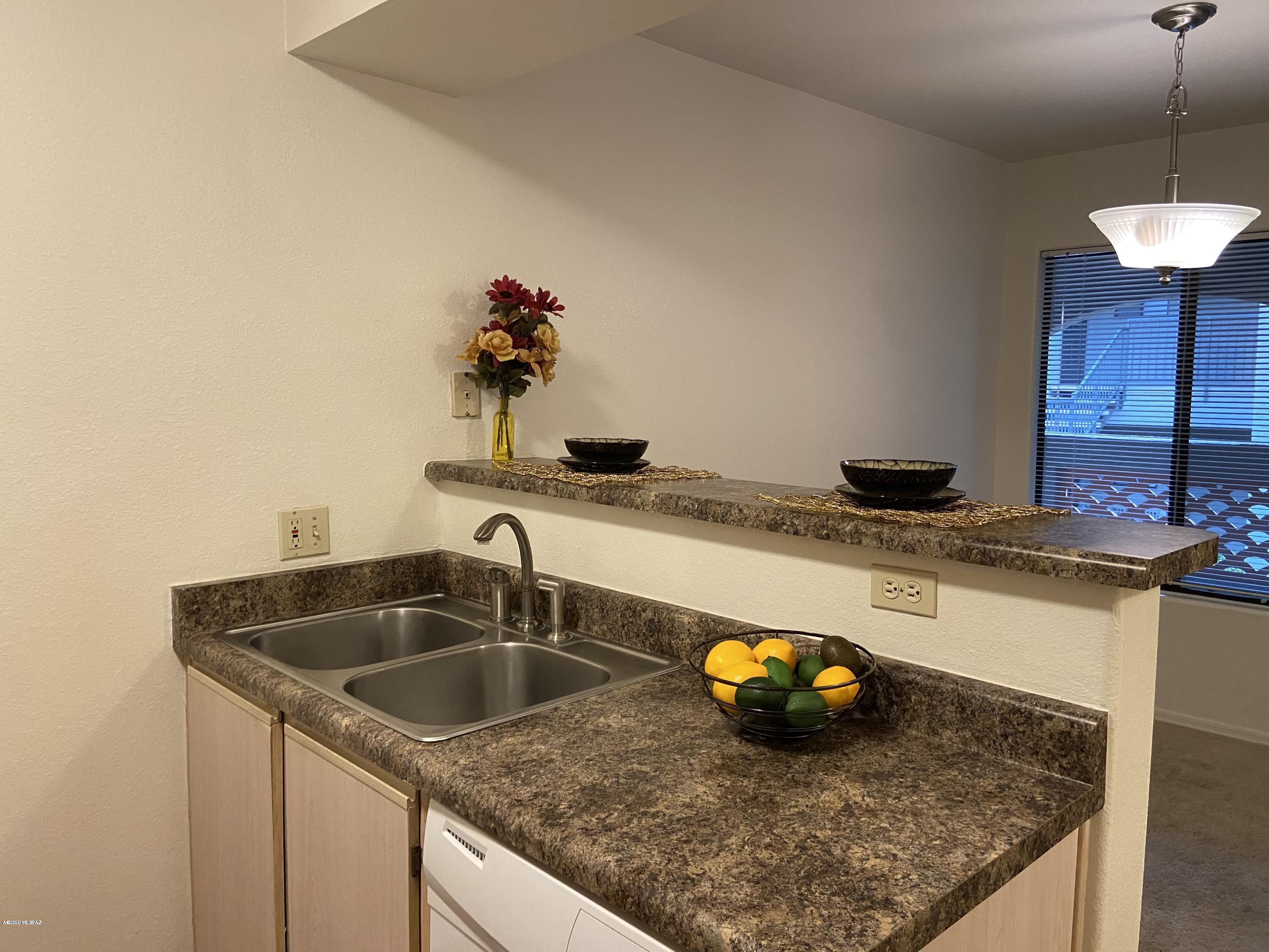 Veranda at Ventana Condominiums - Residential Lease