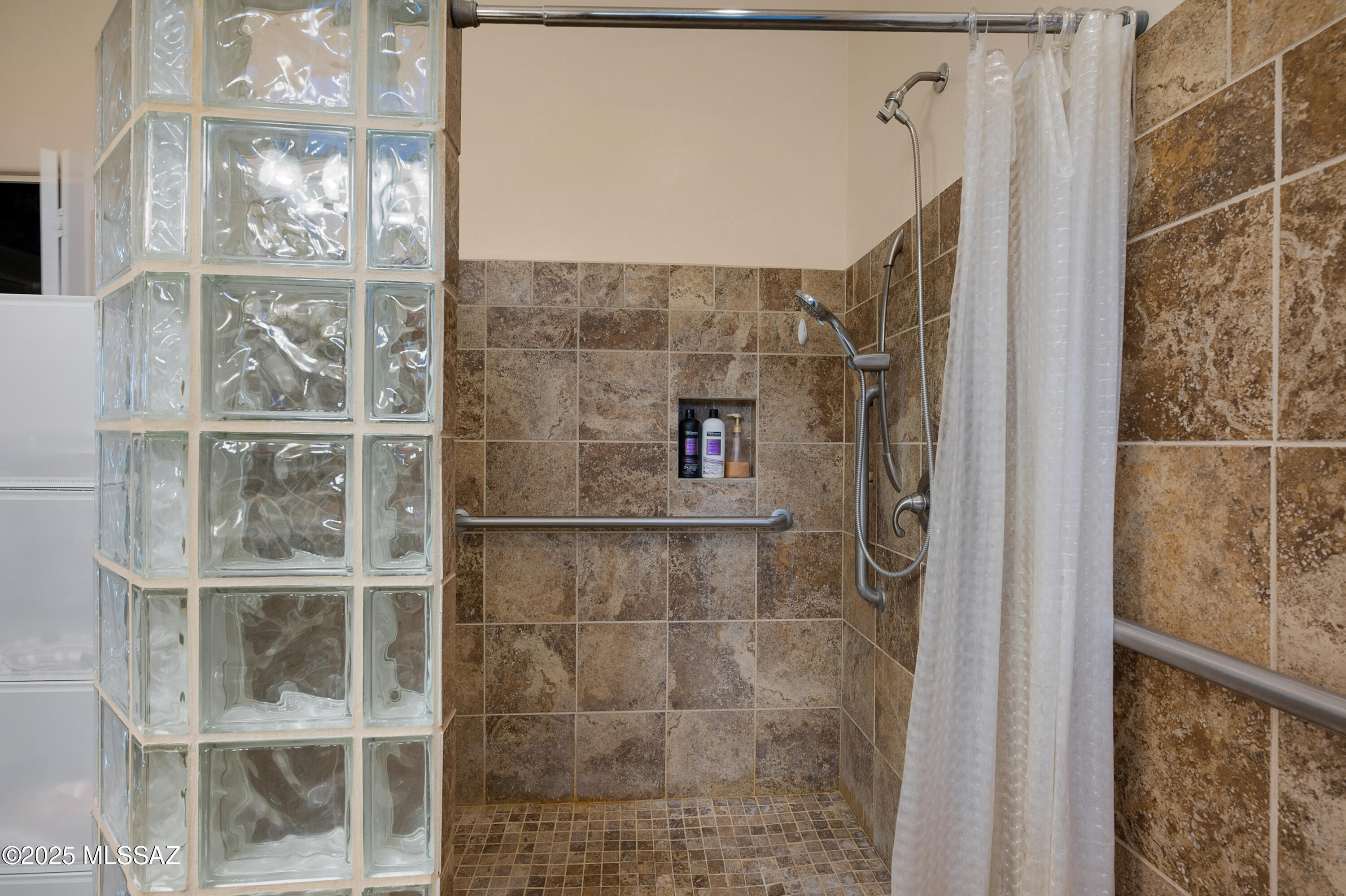 Monument Estates (1-35) - Residential
