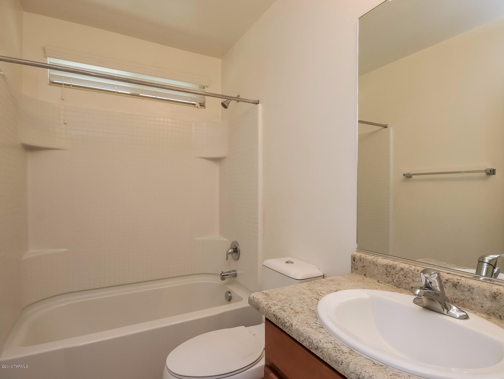 Los Arroyos Del Este Resub - Residential Lease